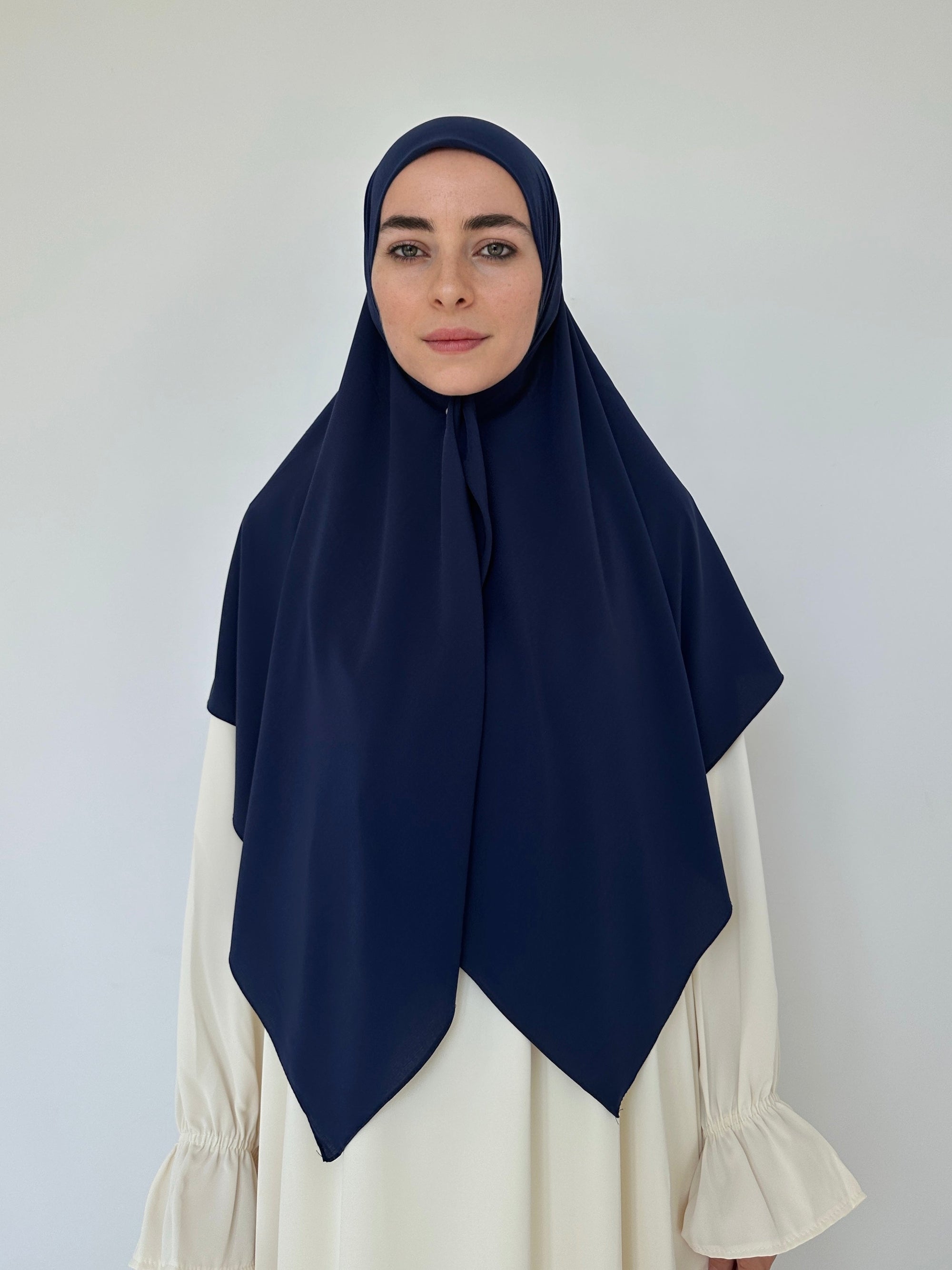 HIJAB CARRÉ JERSEY PLUME