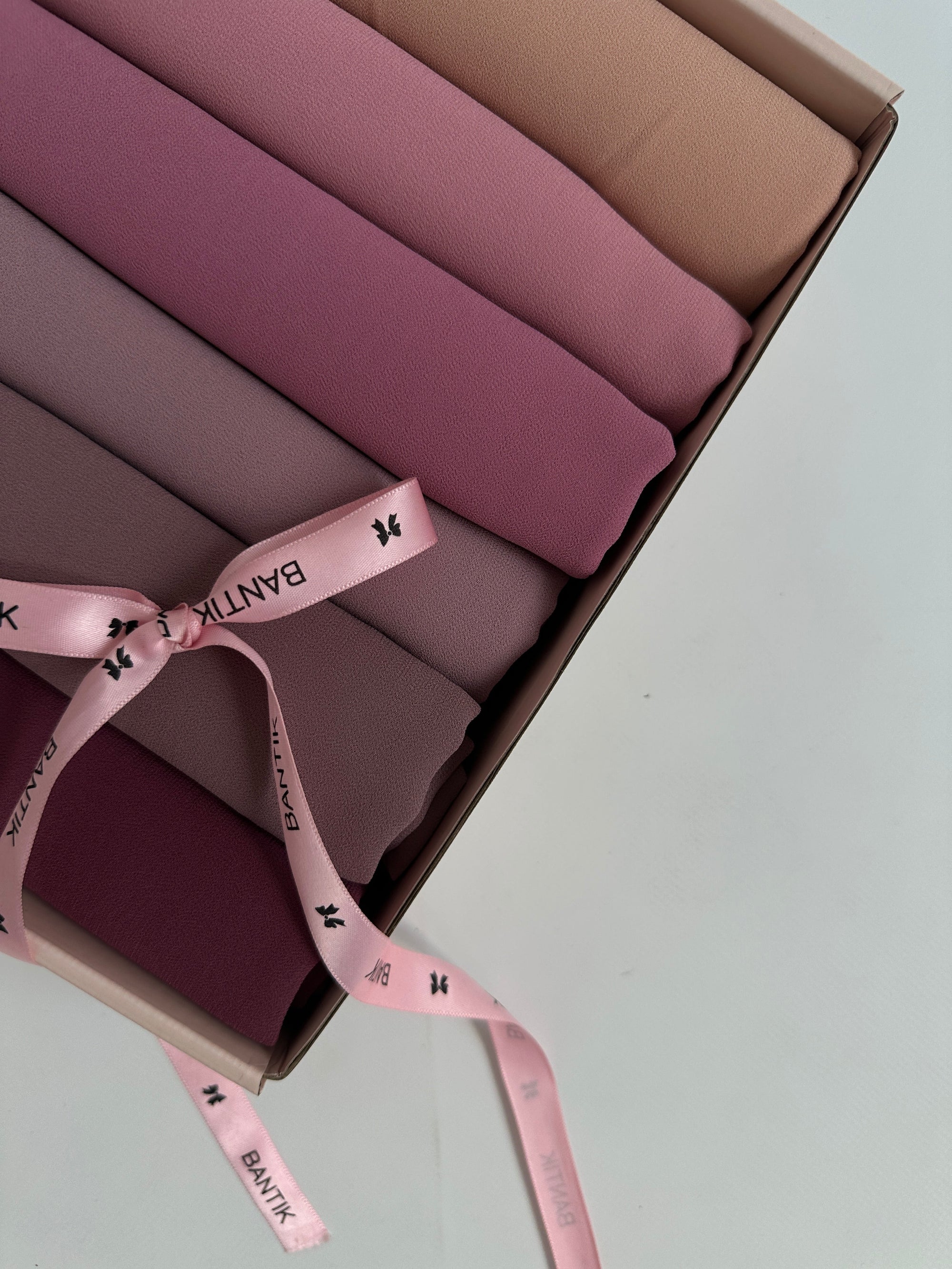BOX DE 6 HIJABS EN MOUSSELINE