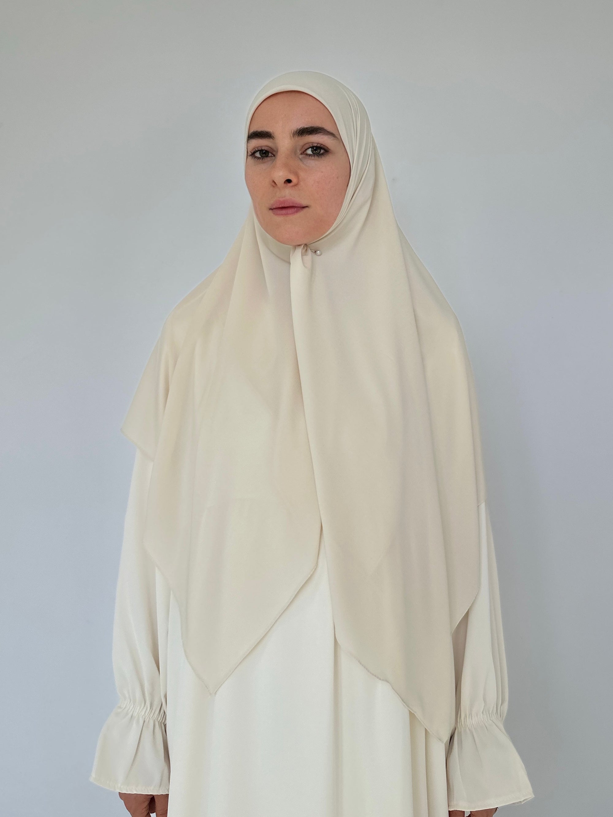 HIJAB CARRÉ JERSEY PLUME