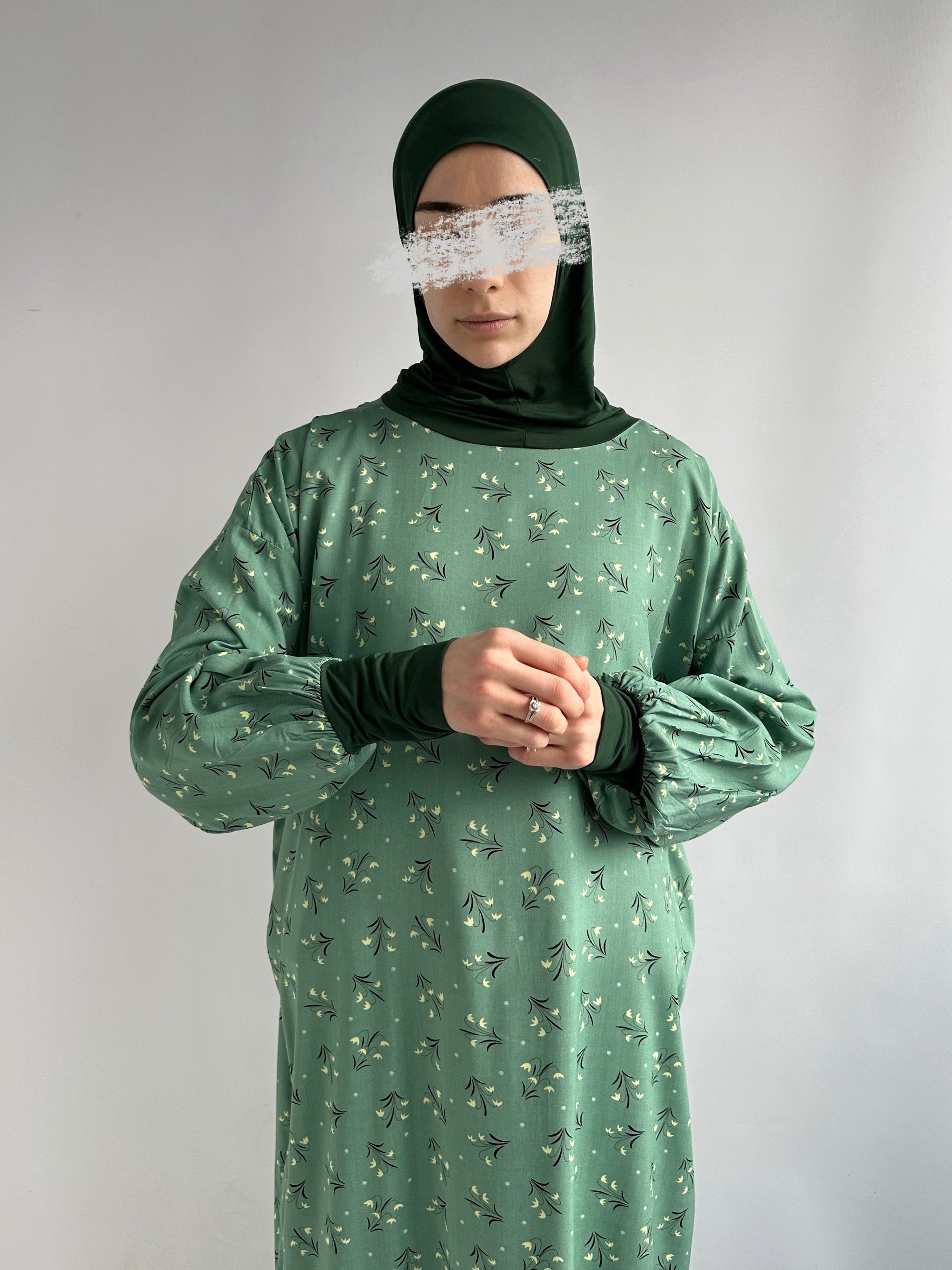 ROBE DE PRIÈRE AVEC CAGOULE