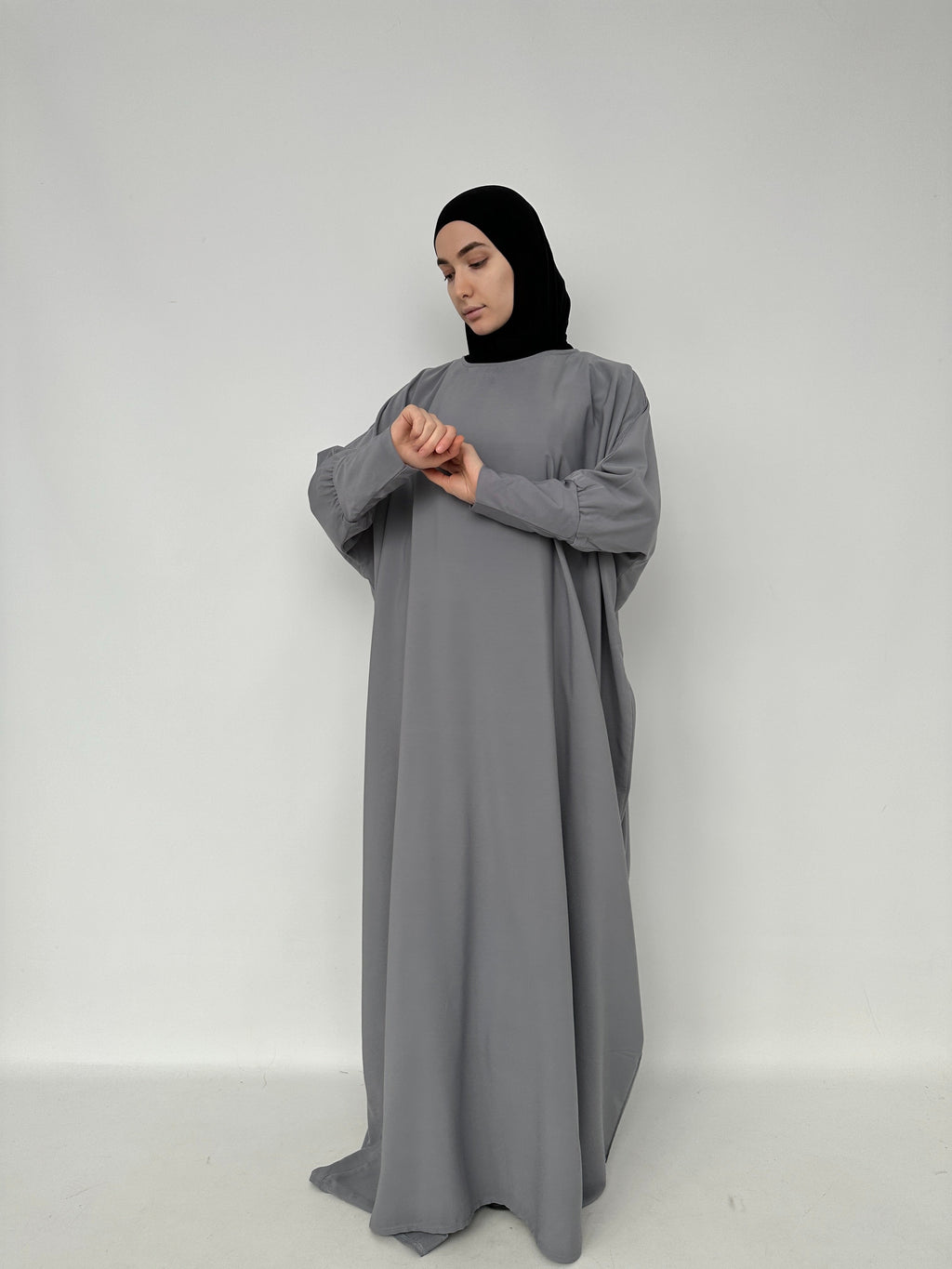 ABAYA SAMAL GRIS