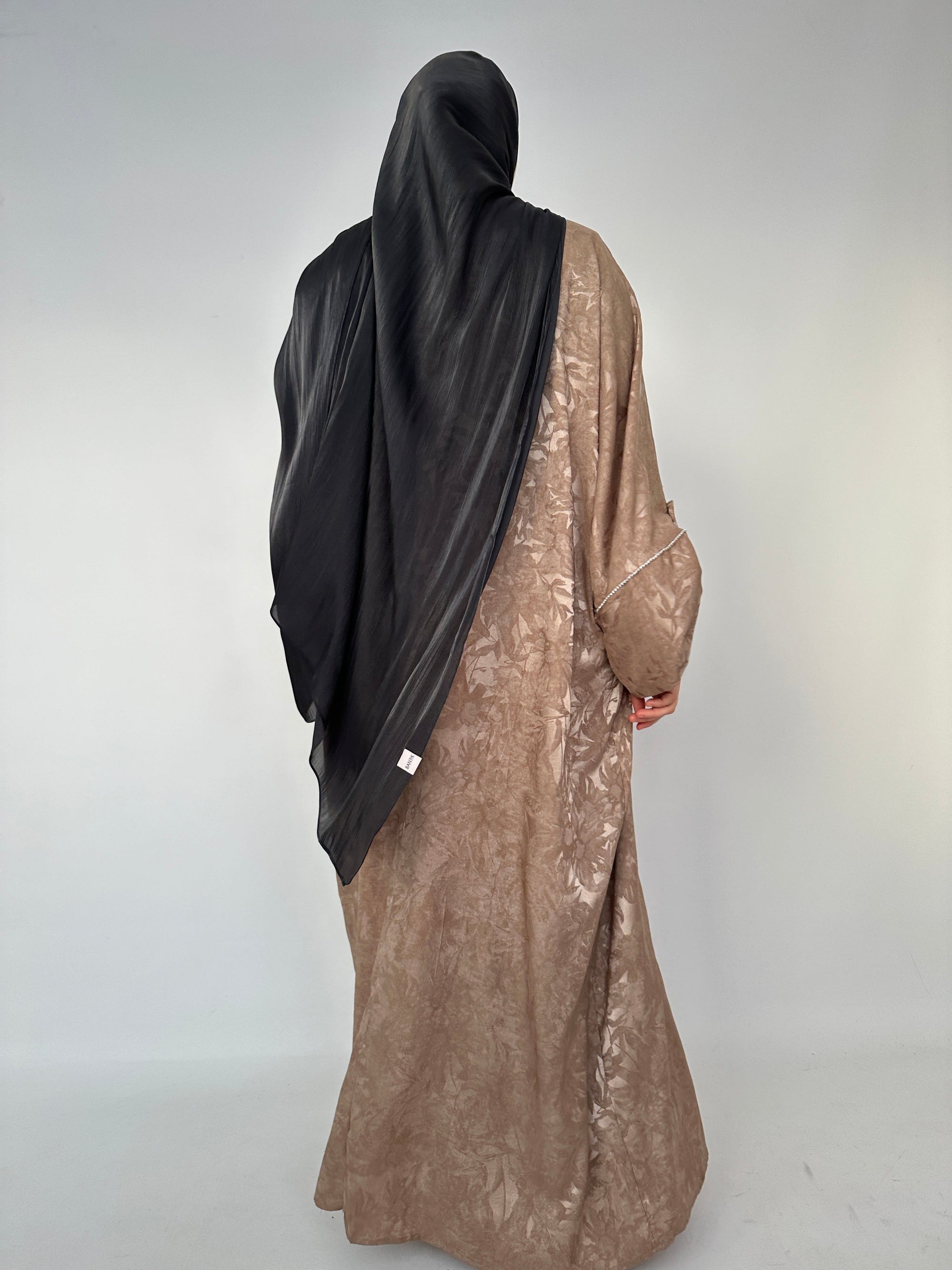 ABAYA LARGE ÉLÉGANTE