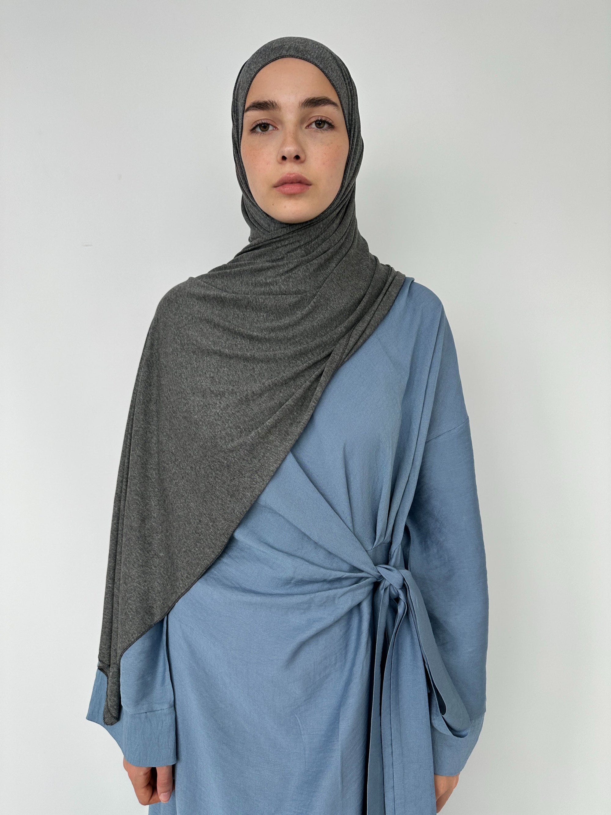 HIJAB JERSEY À ENFILER GRIS FONCÉ