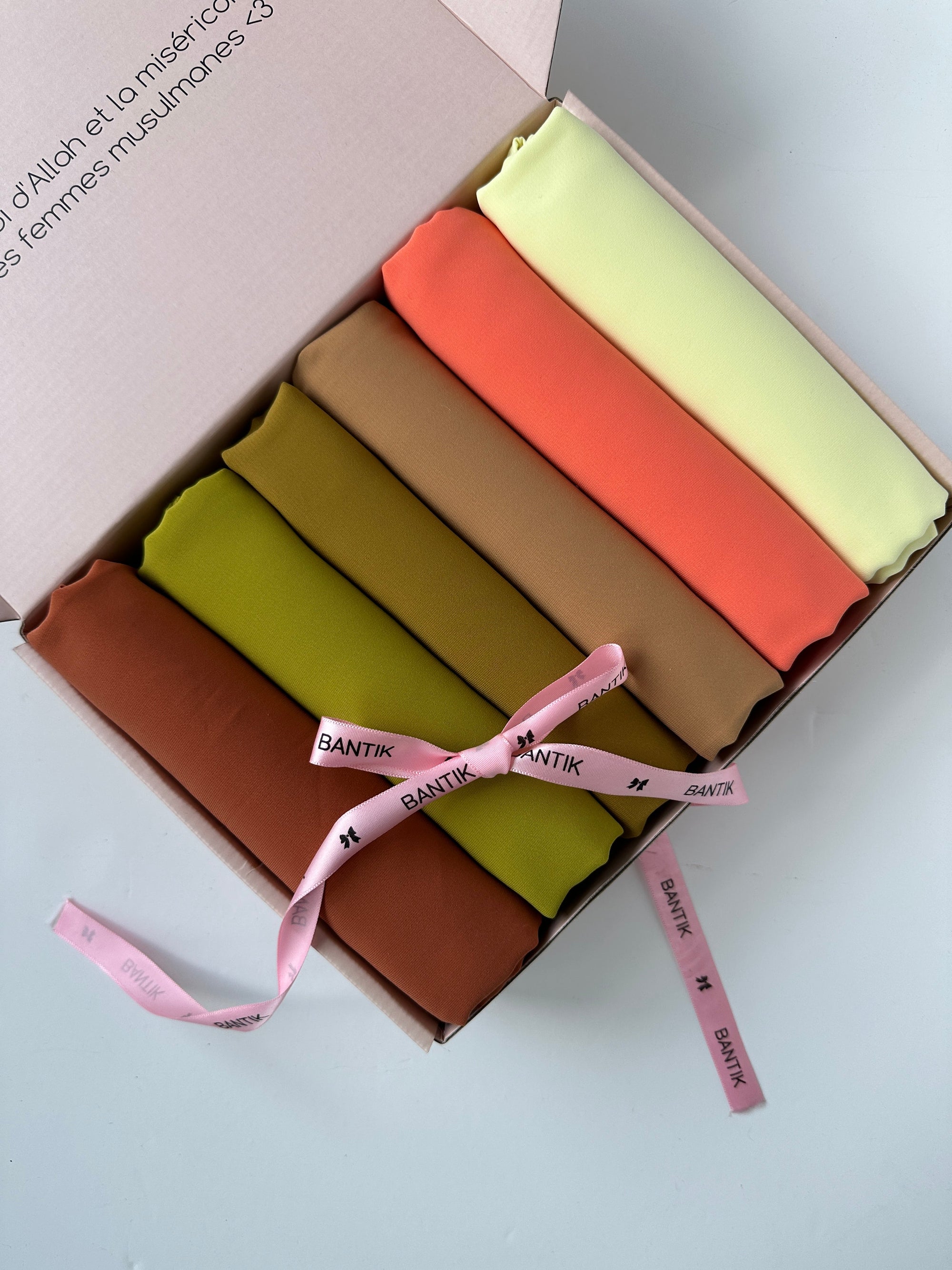 BOX 6 HIJABS SOIE DE MÈDINE