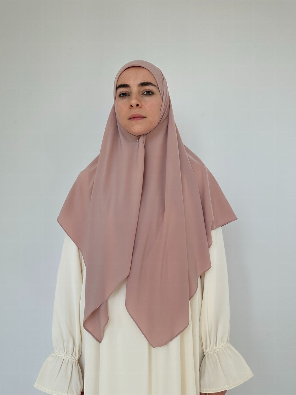 HIJAB CARRÉ JERSEY PLUME