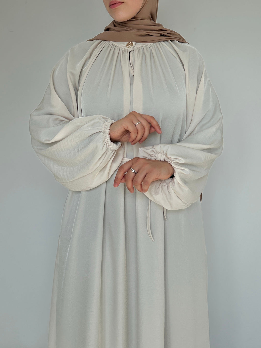 ABAYA HALA BEIGE