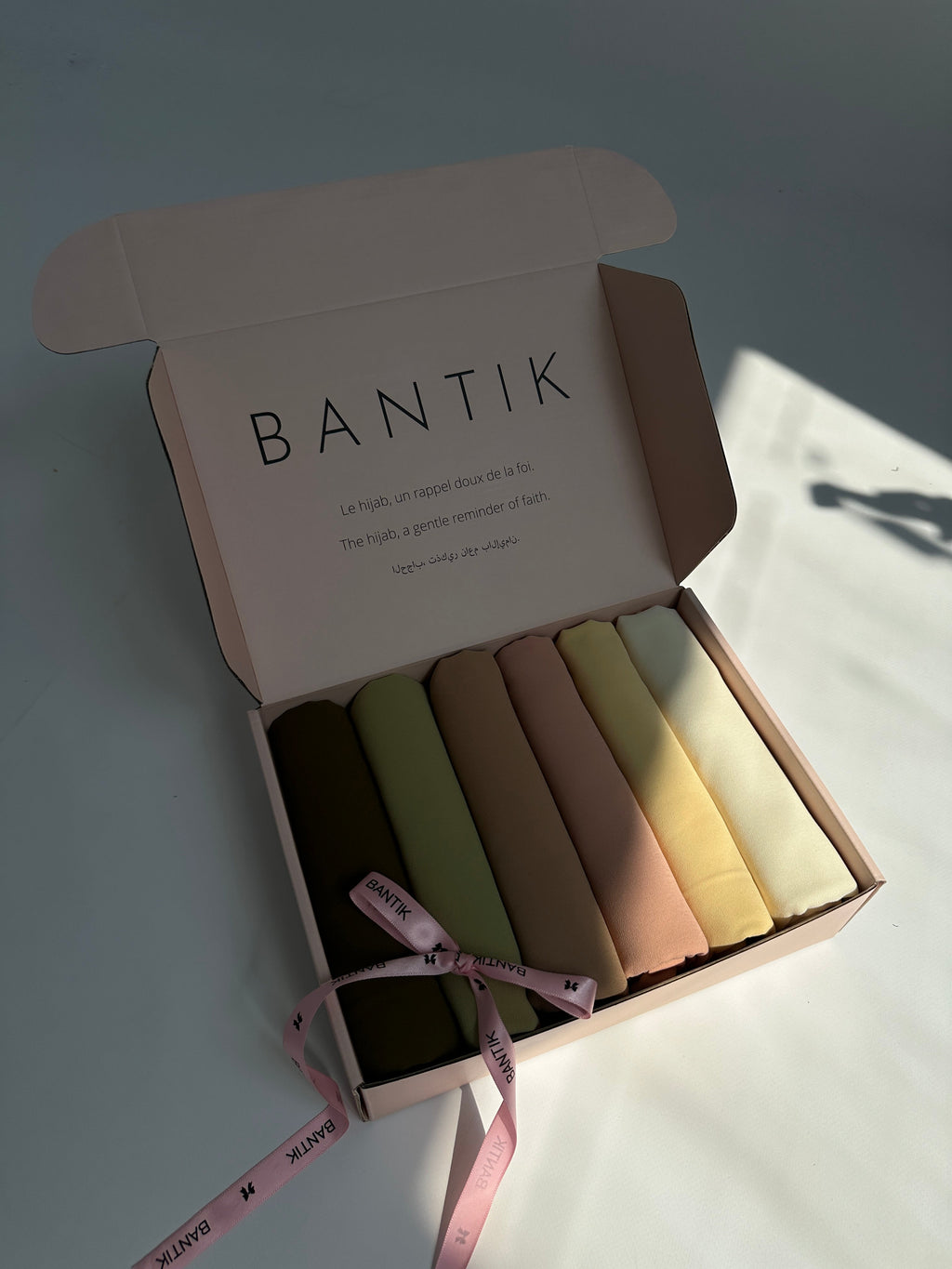 BOX DE 6 HIJABS EN MOUSSELINE