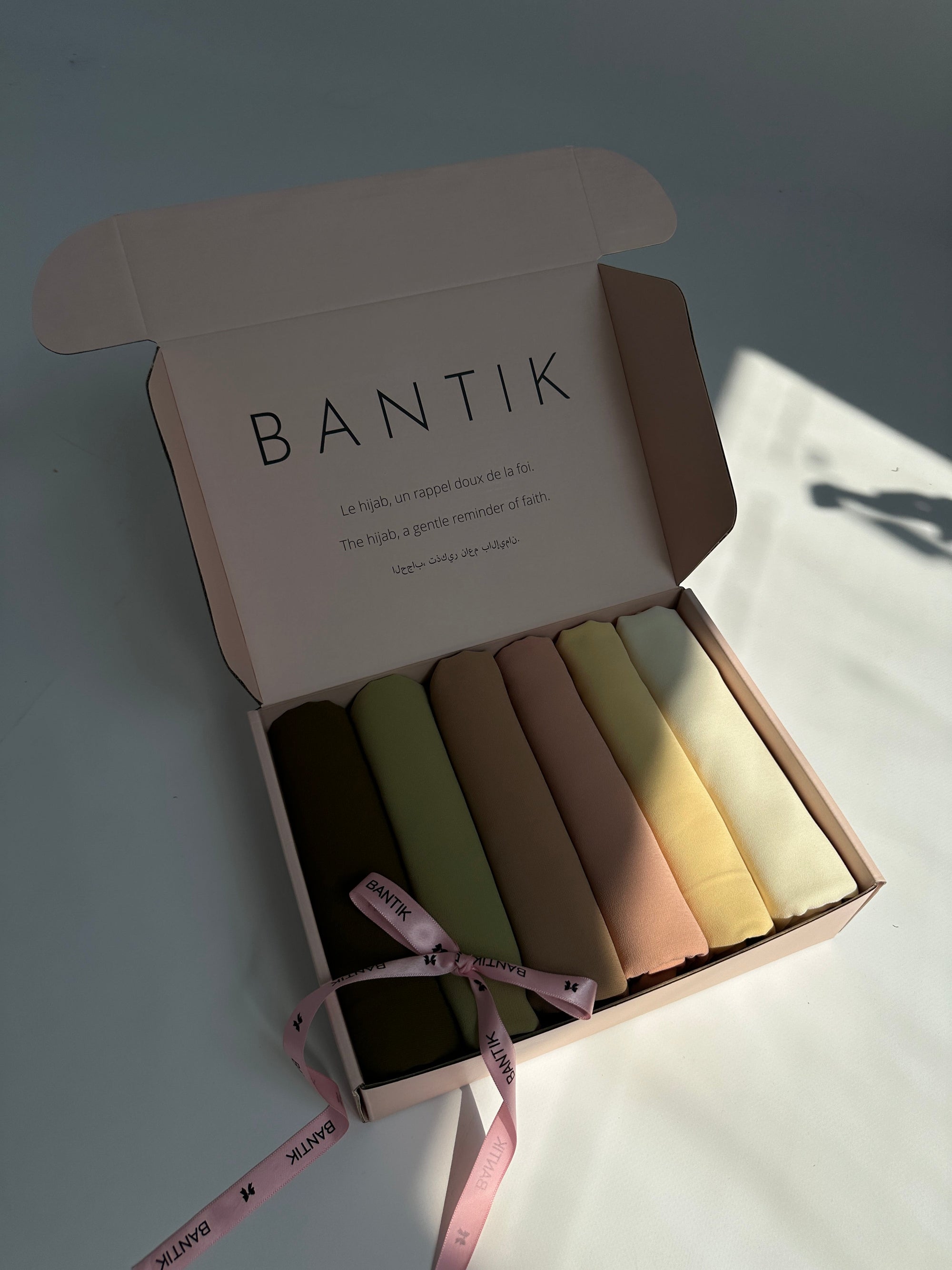 BOX DE 6 HIJABS EN MOUSSELINE