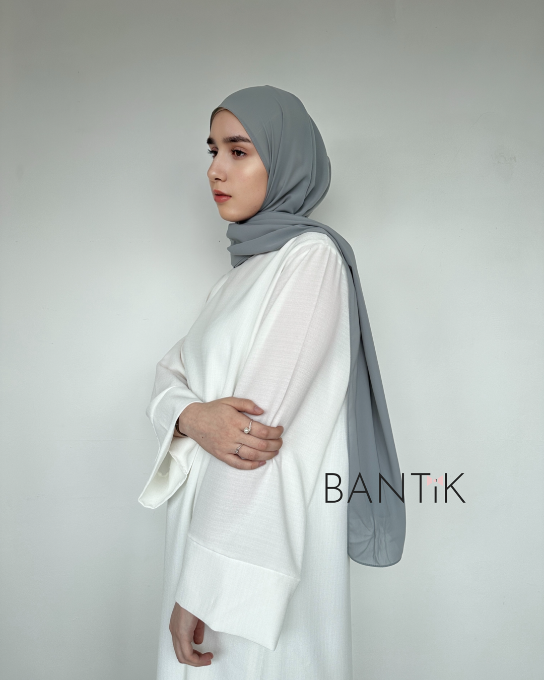 HIJAB SOIE DE MÈDINE GRIS