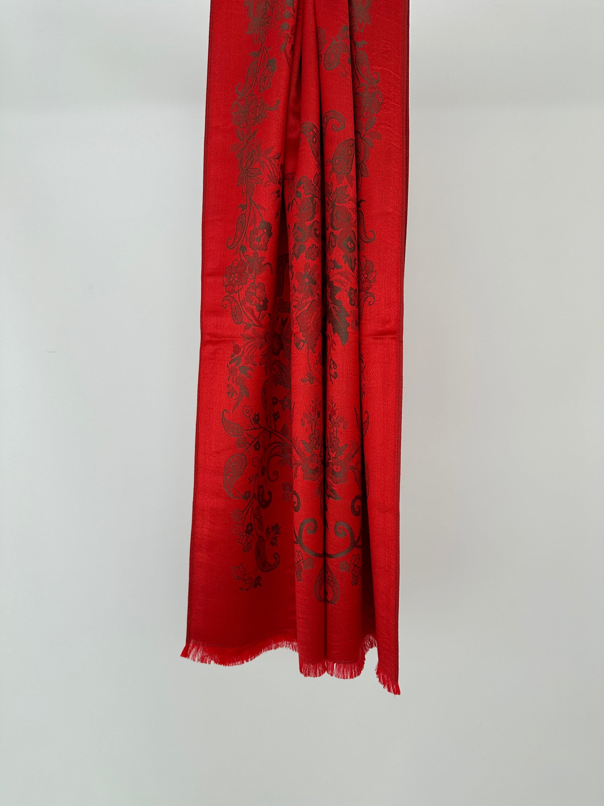 PASHMINA À MOTIFS SATINÉ