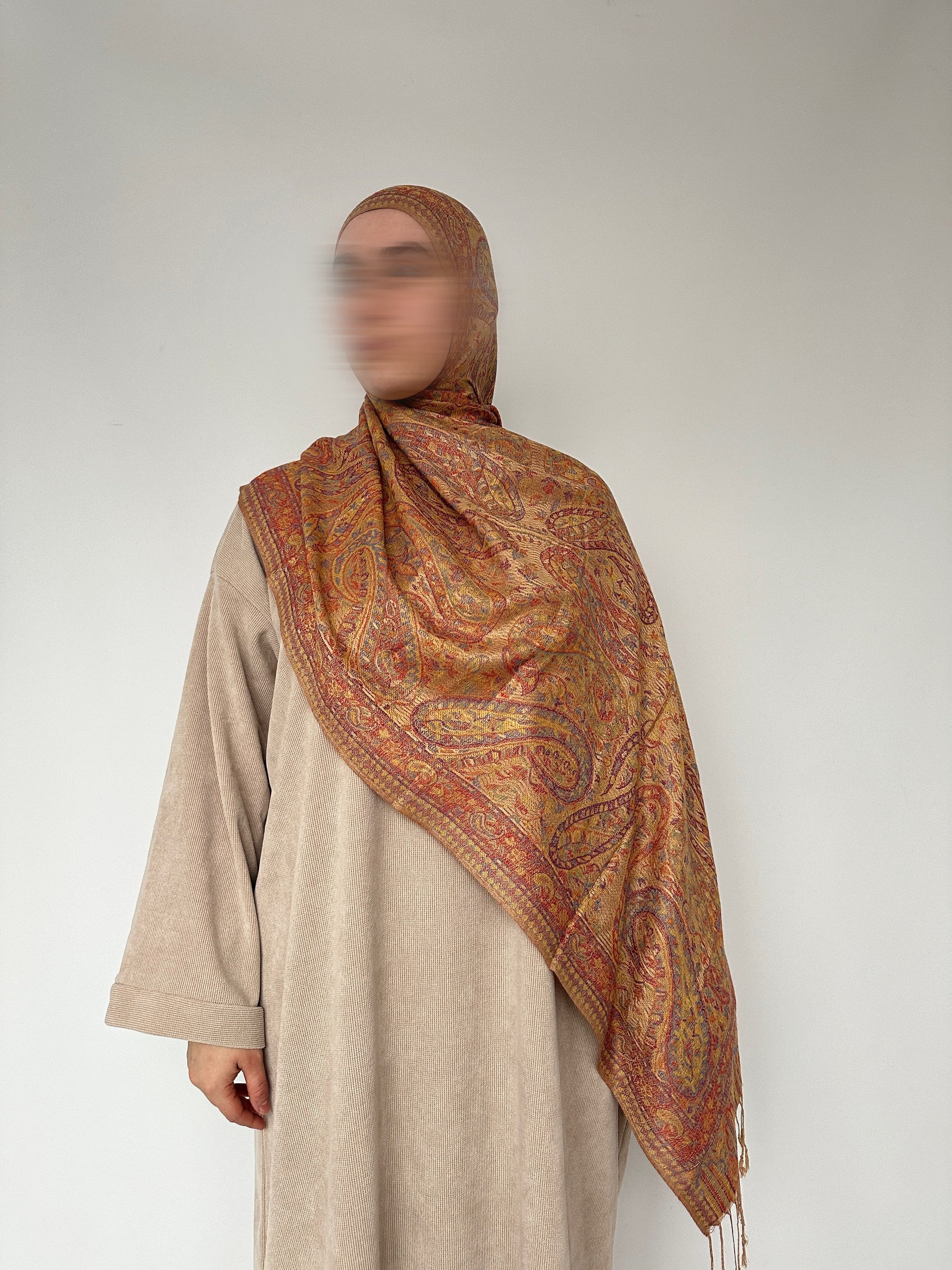 PASHMINA À MOTIFS AVEC FRANGES