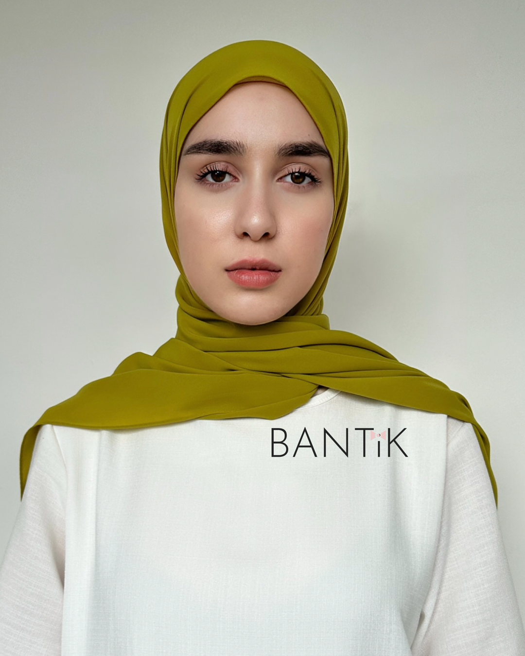 HIJAB SOIE DE MÈDINE VERT OLIVE