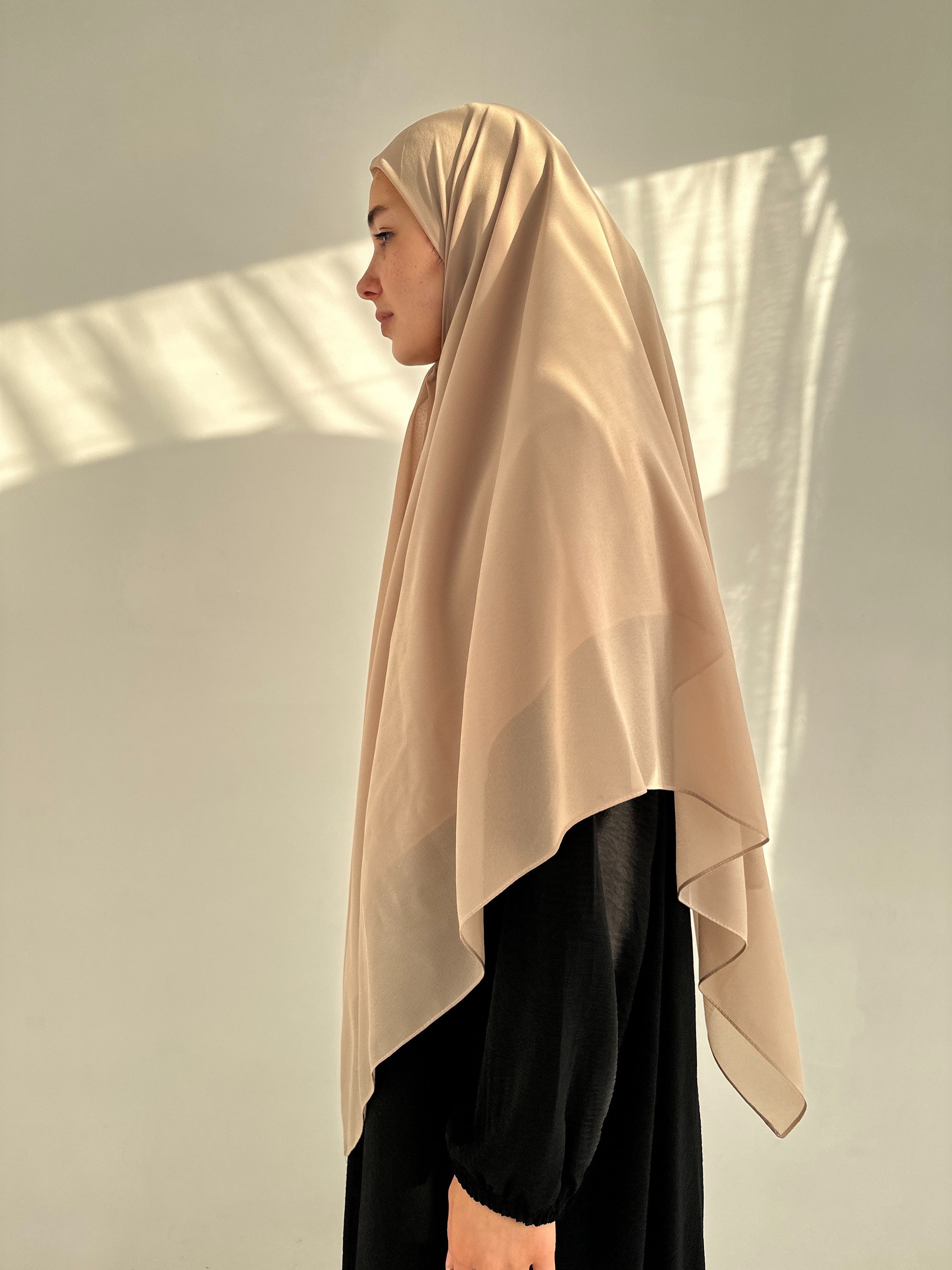 HIJAB CARRÉ XL EN MOUSSELINE  BEIGE ROSE
