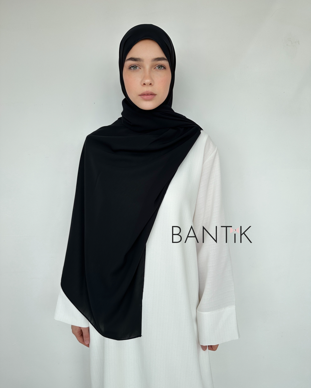 HIJAB SOIE DE MÈDINE NOIRE