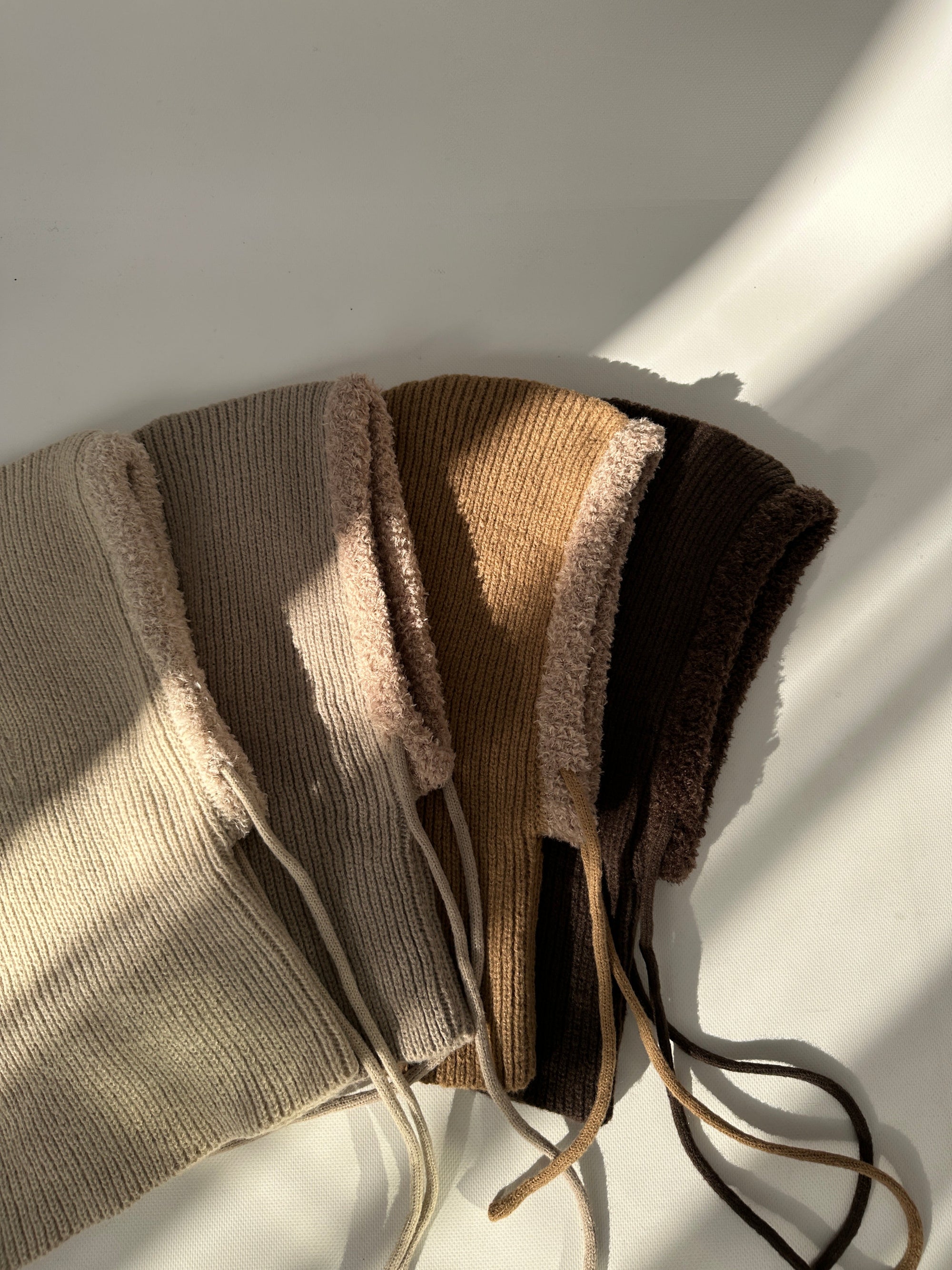 CAGOULE EN MAILLE CÔTELÉE CHOCOLAT