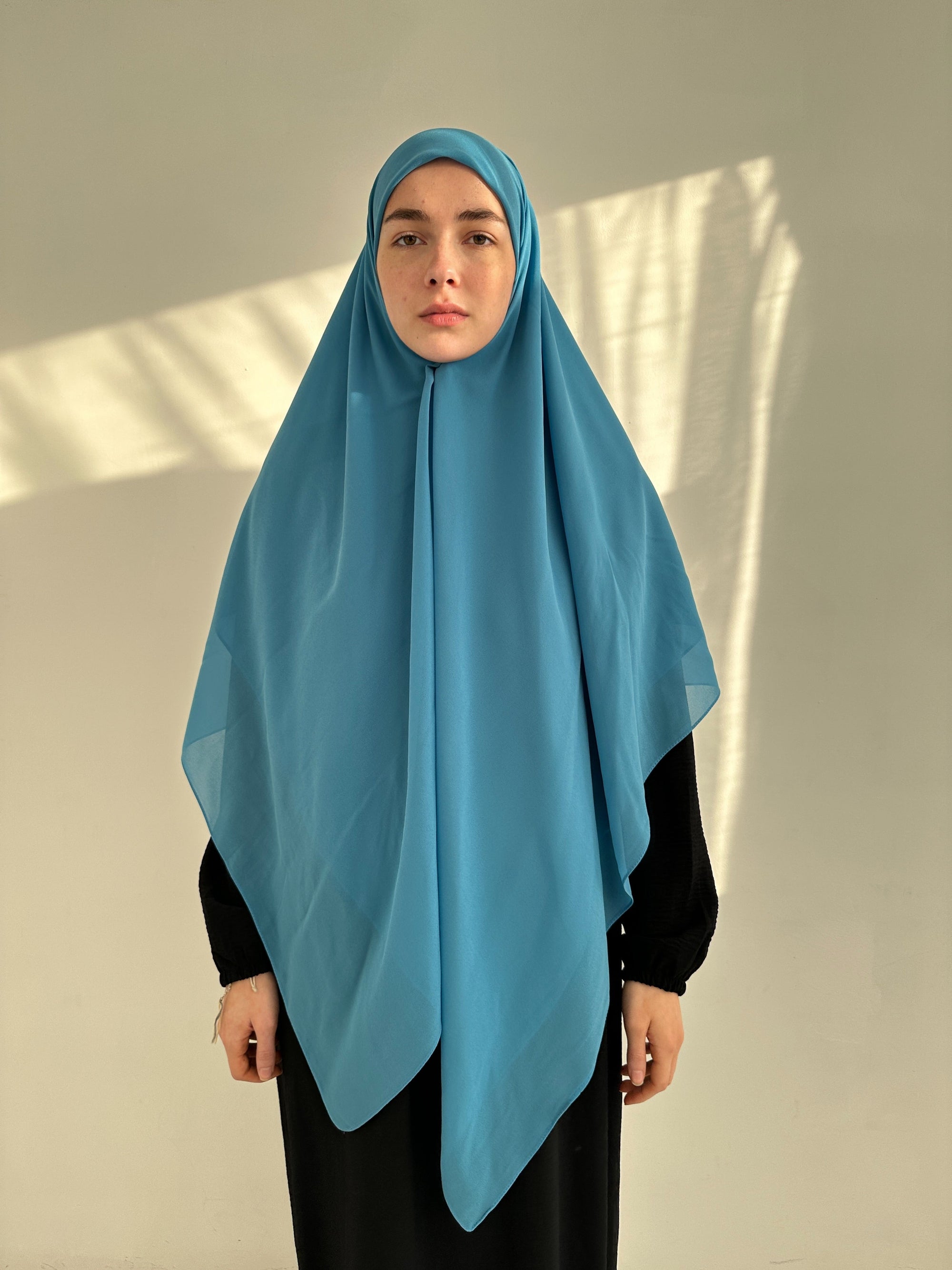 HIJAB CARRÉ XL EN MOUSSELINE  TURQUOISE