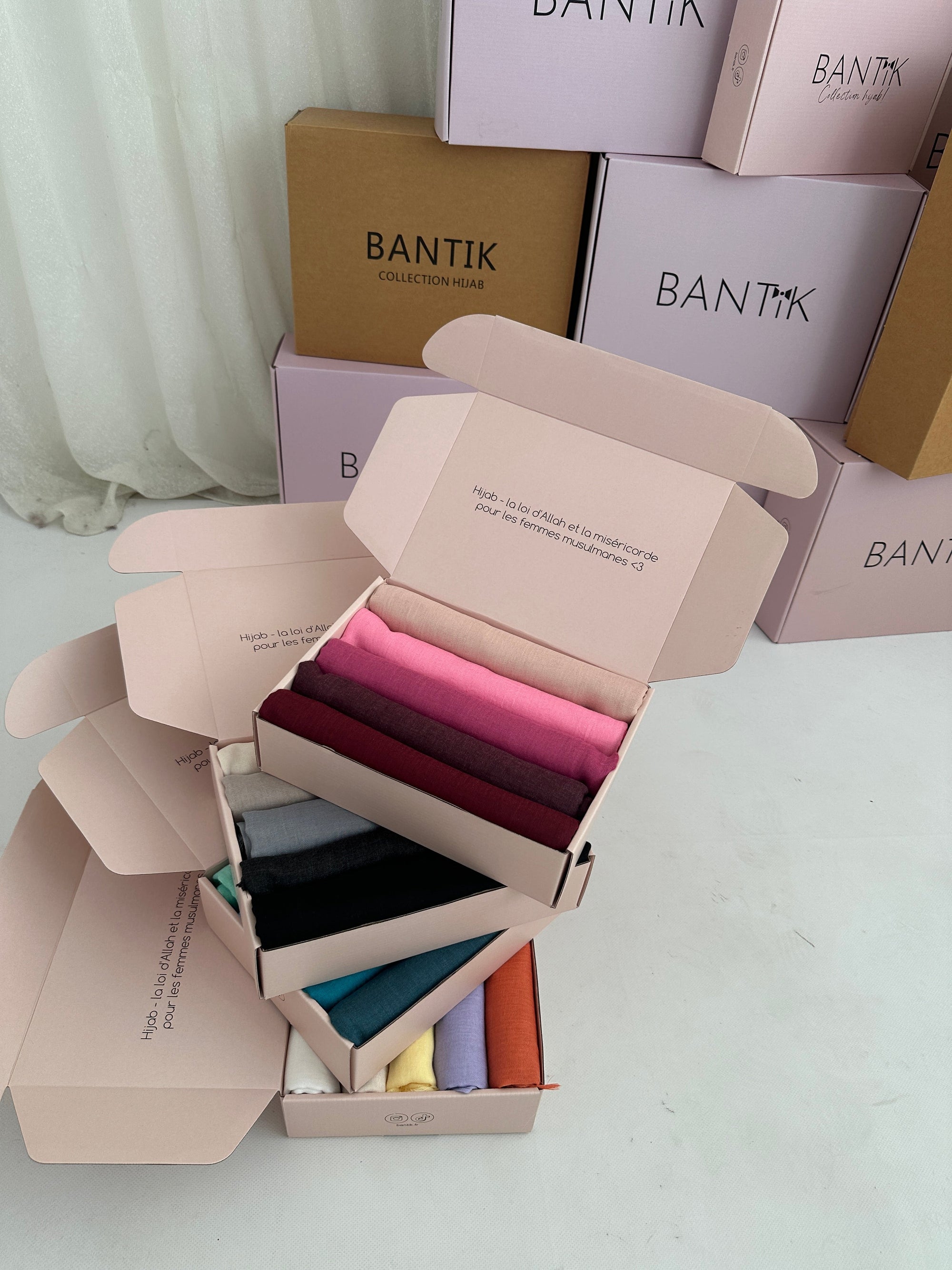BOX HIJABS MODAL