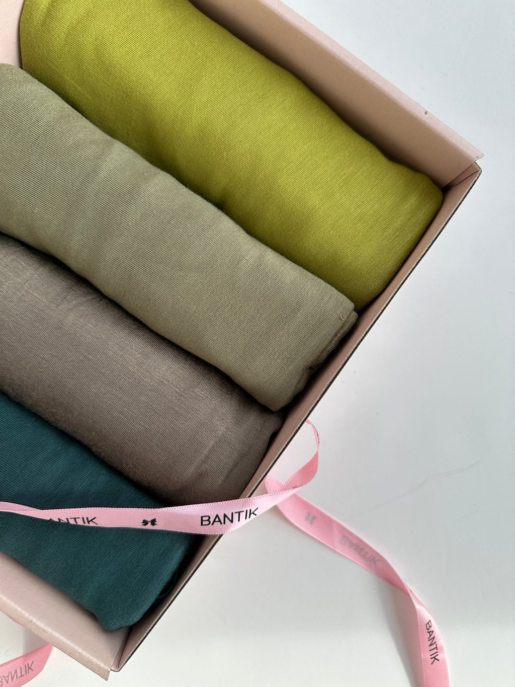 BOX 4 HIJAB JERSEY