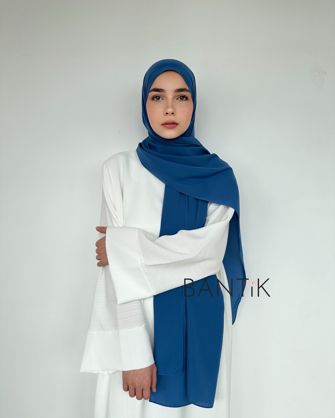 HIJAB SOIE DE MÈDINE BLEU
