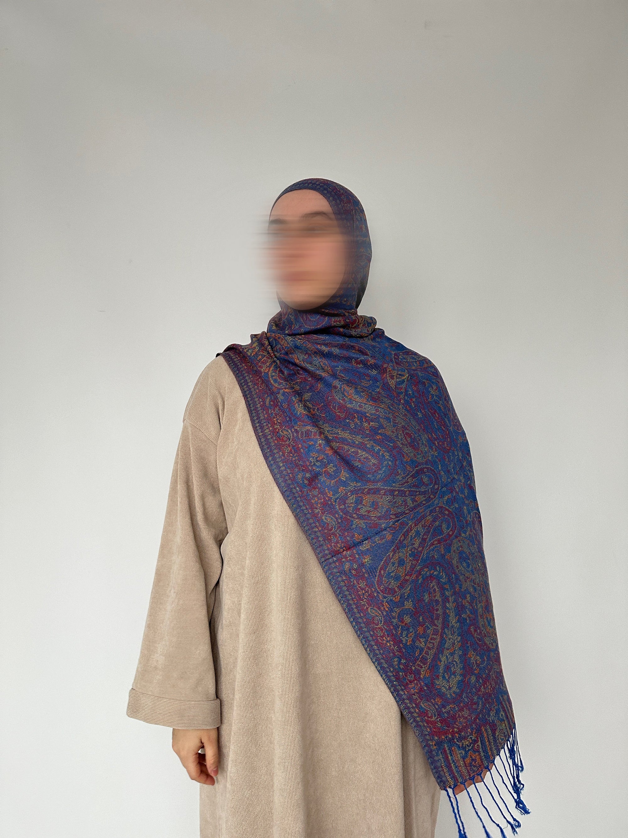 PASHMINA À MOTIFS AVEC FRANGES