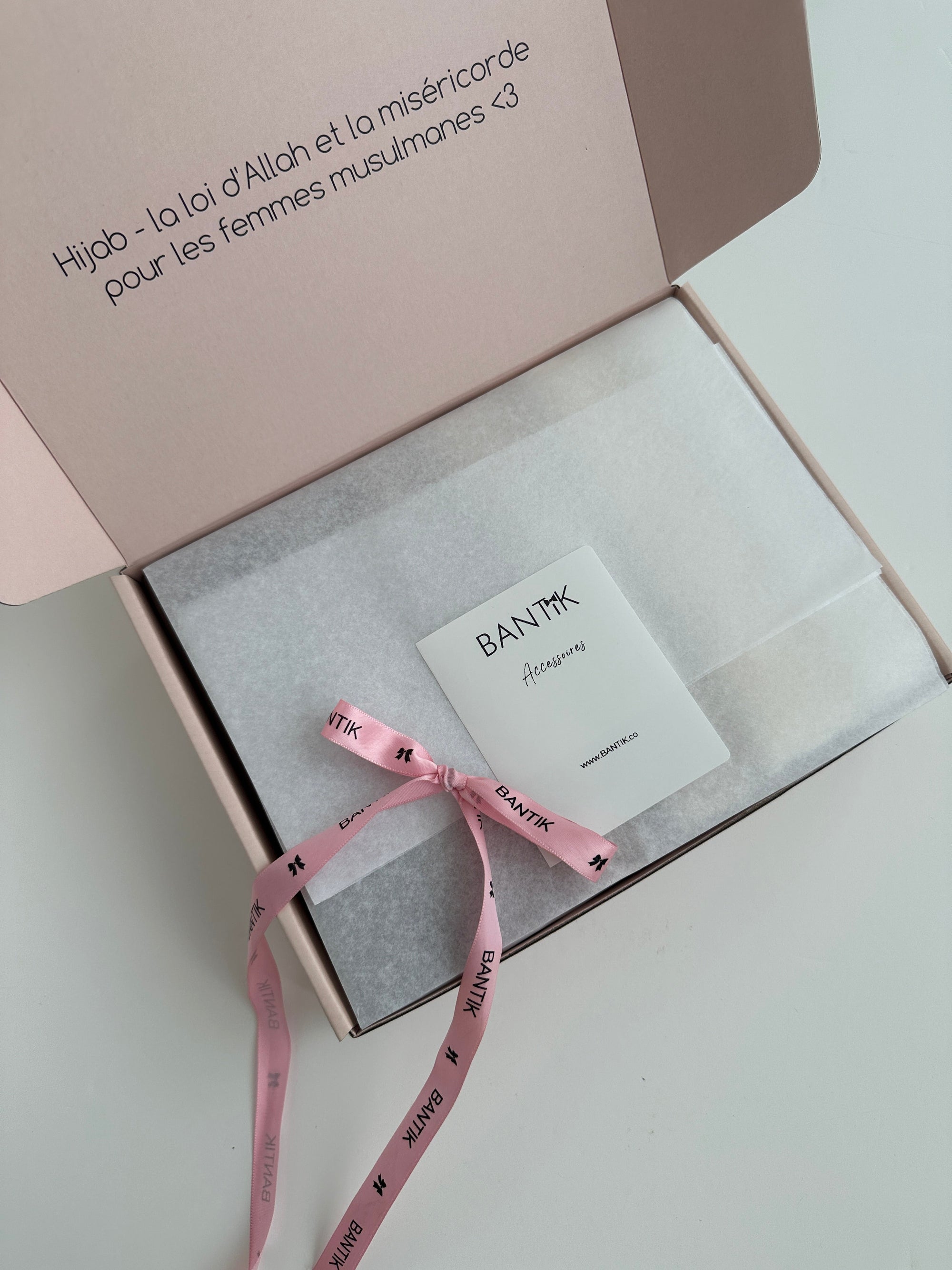 BOX 5 HIJABS MODAL
