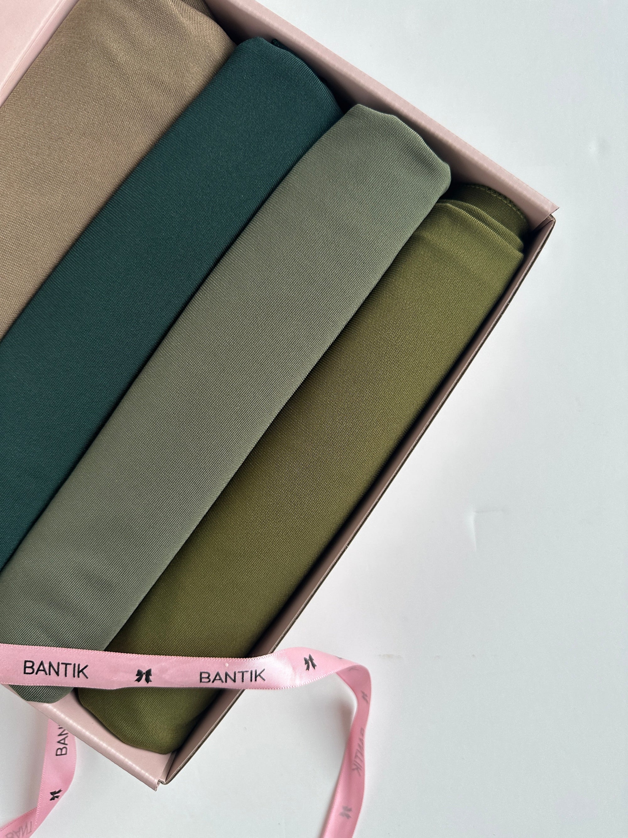 BOX 4 HIJABS JERSEY PREMIUM XL À NOUER
