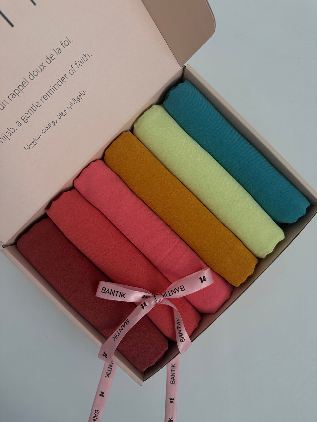 BOX DE 6 HIJABS EN MOUSSELINE