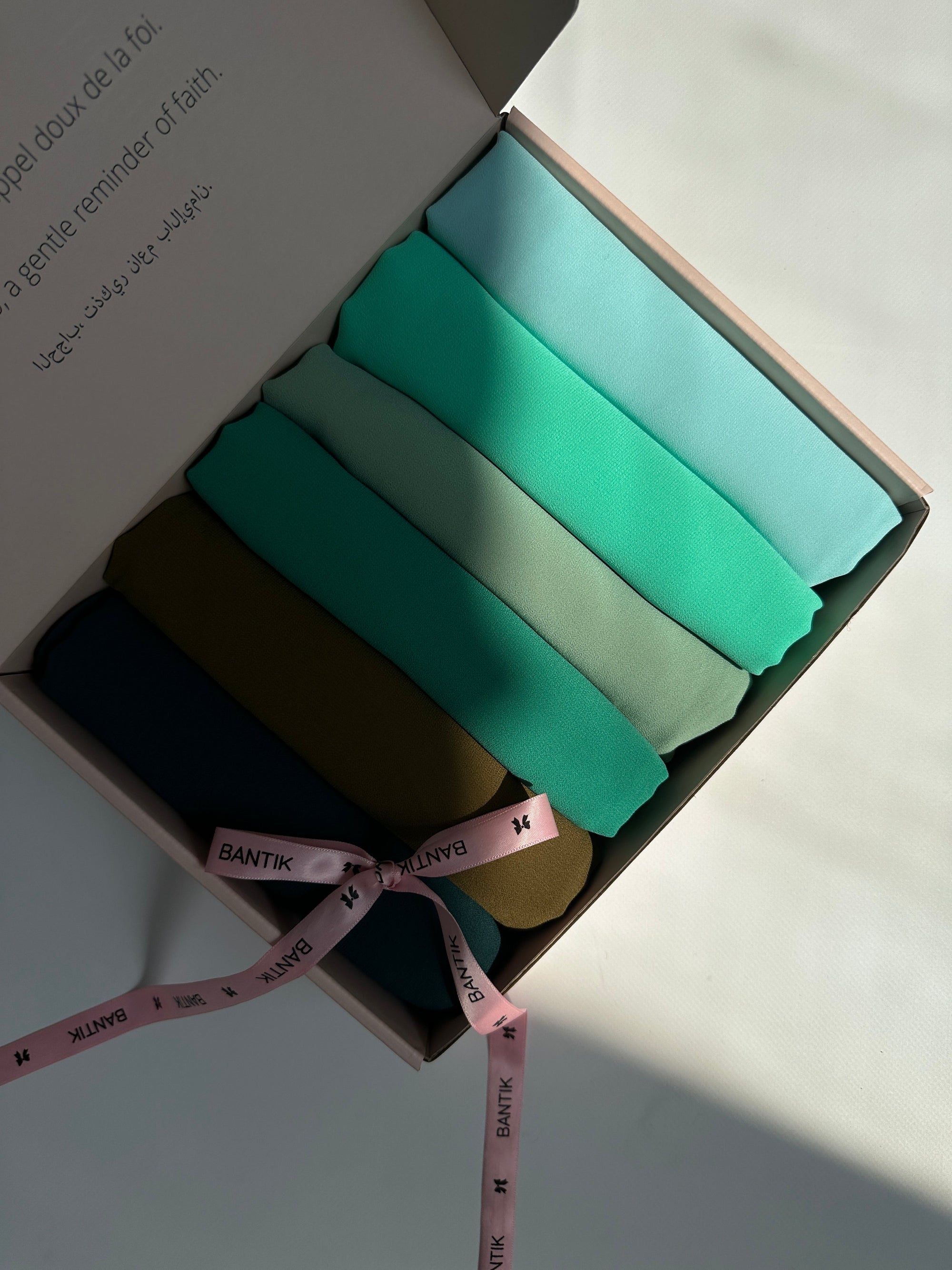 BOX DE 6 HIJABS EN MOUSSELINE