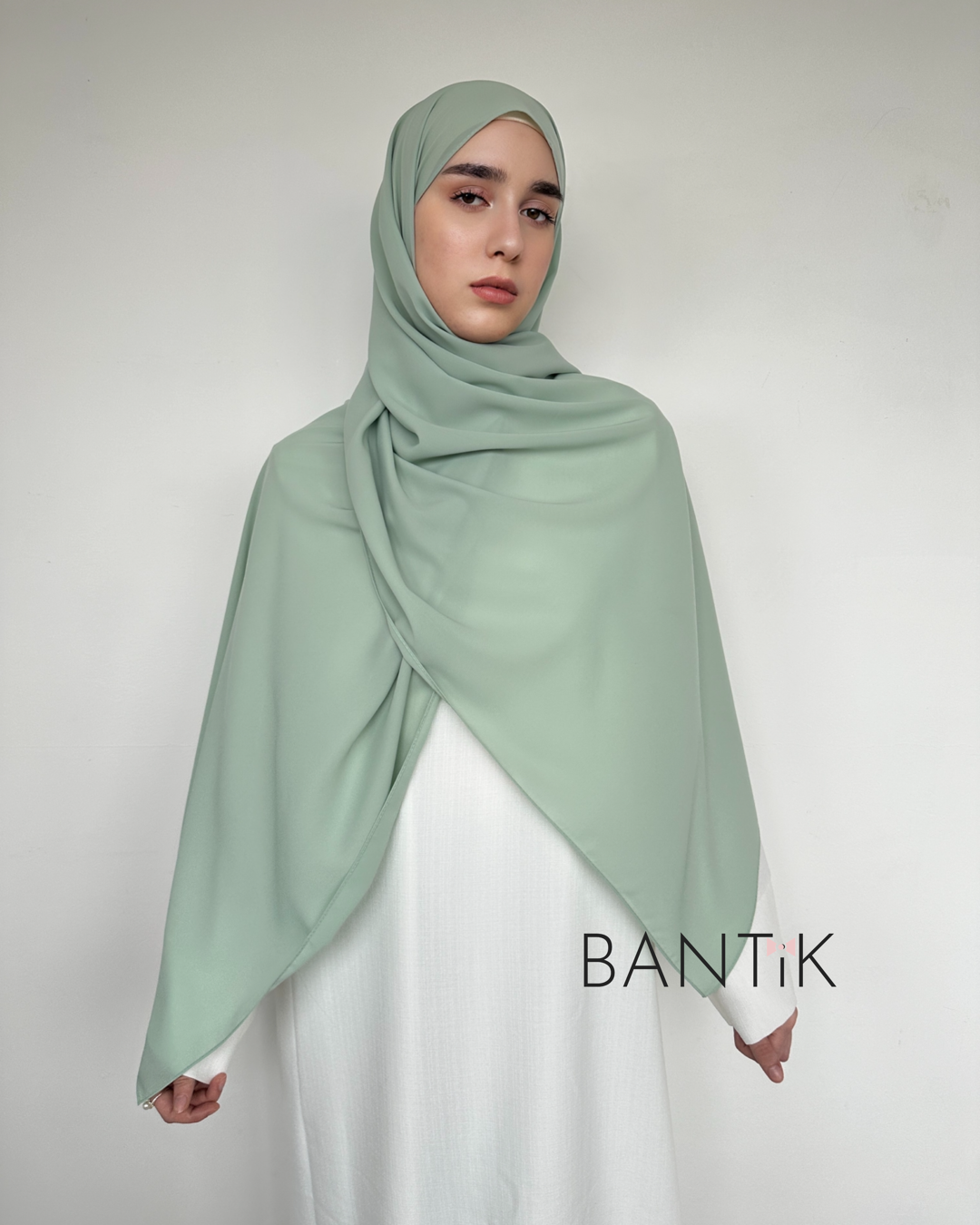 HIJAB SOIE DE MÈDINE VERT OPALINE