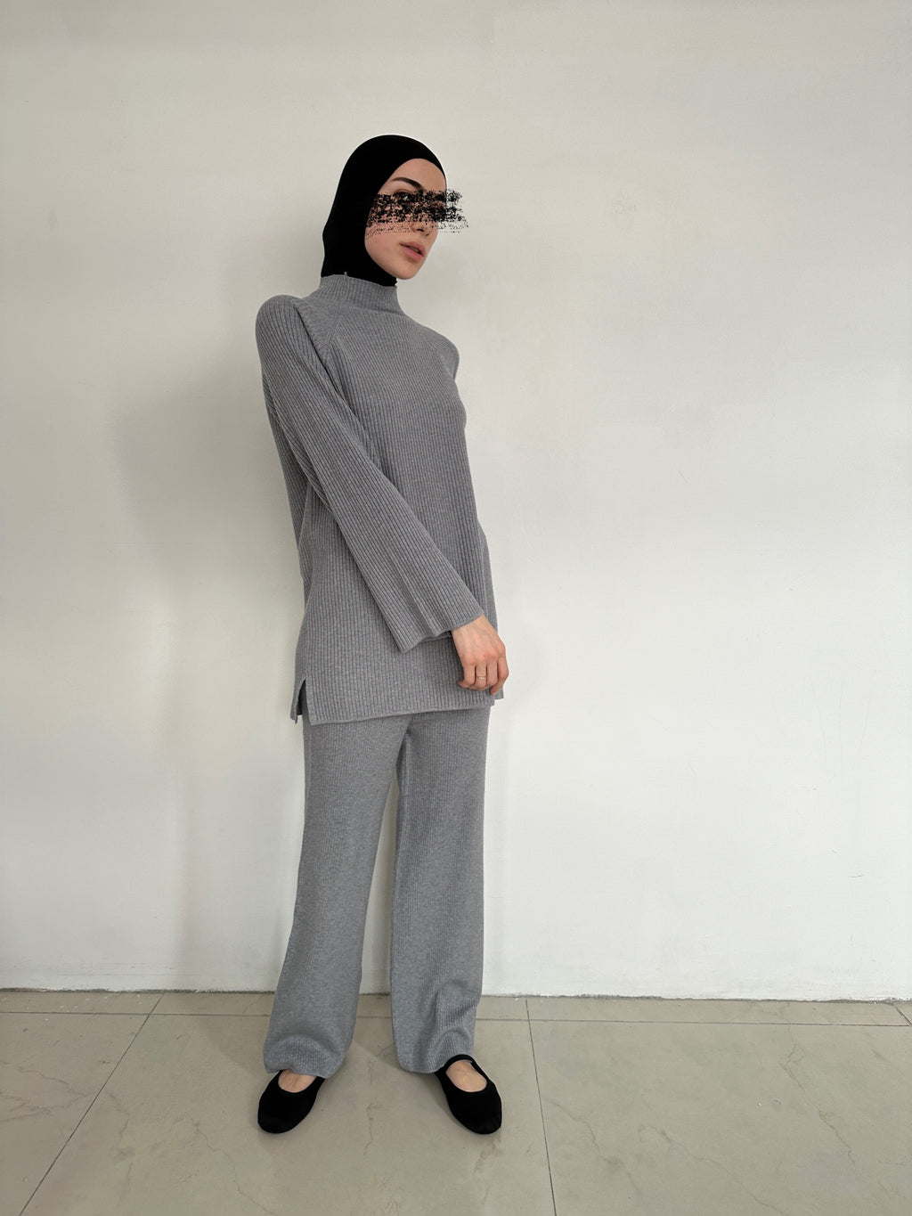 ENSEMBLE DEUX PIÈCES GRIS