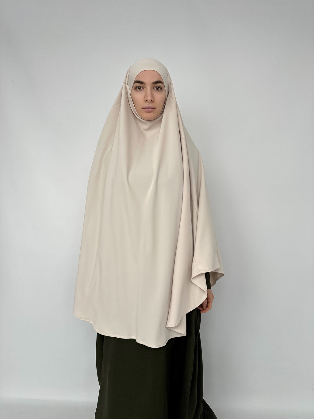KHIMAR ARRONDI SOIE DE MÉDINE BEIGE POUDRÉ