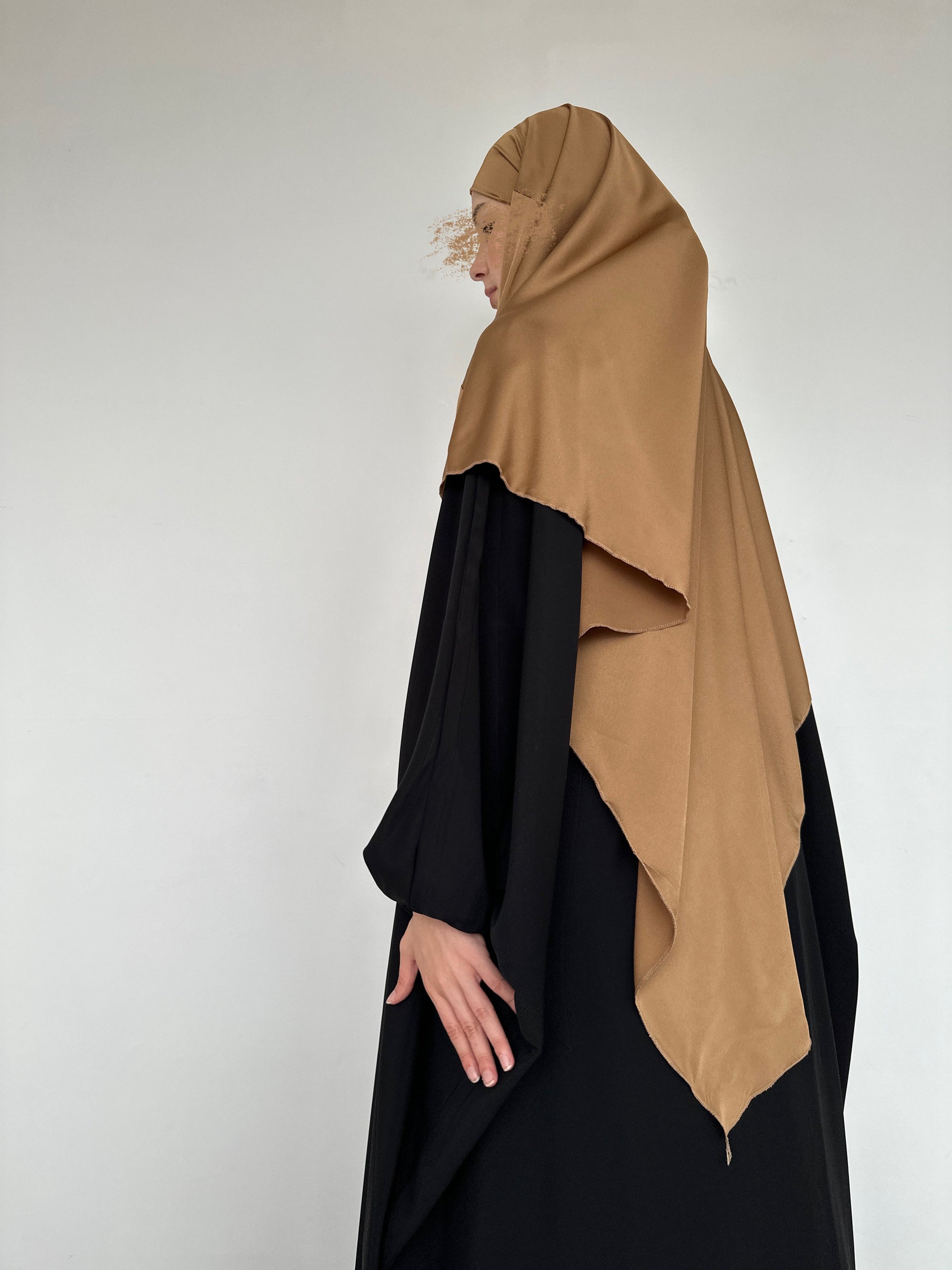 KHIMAR SATINÉ CARAMEL