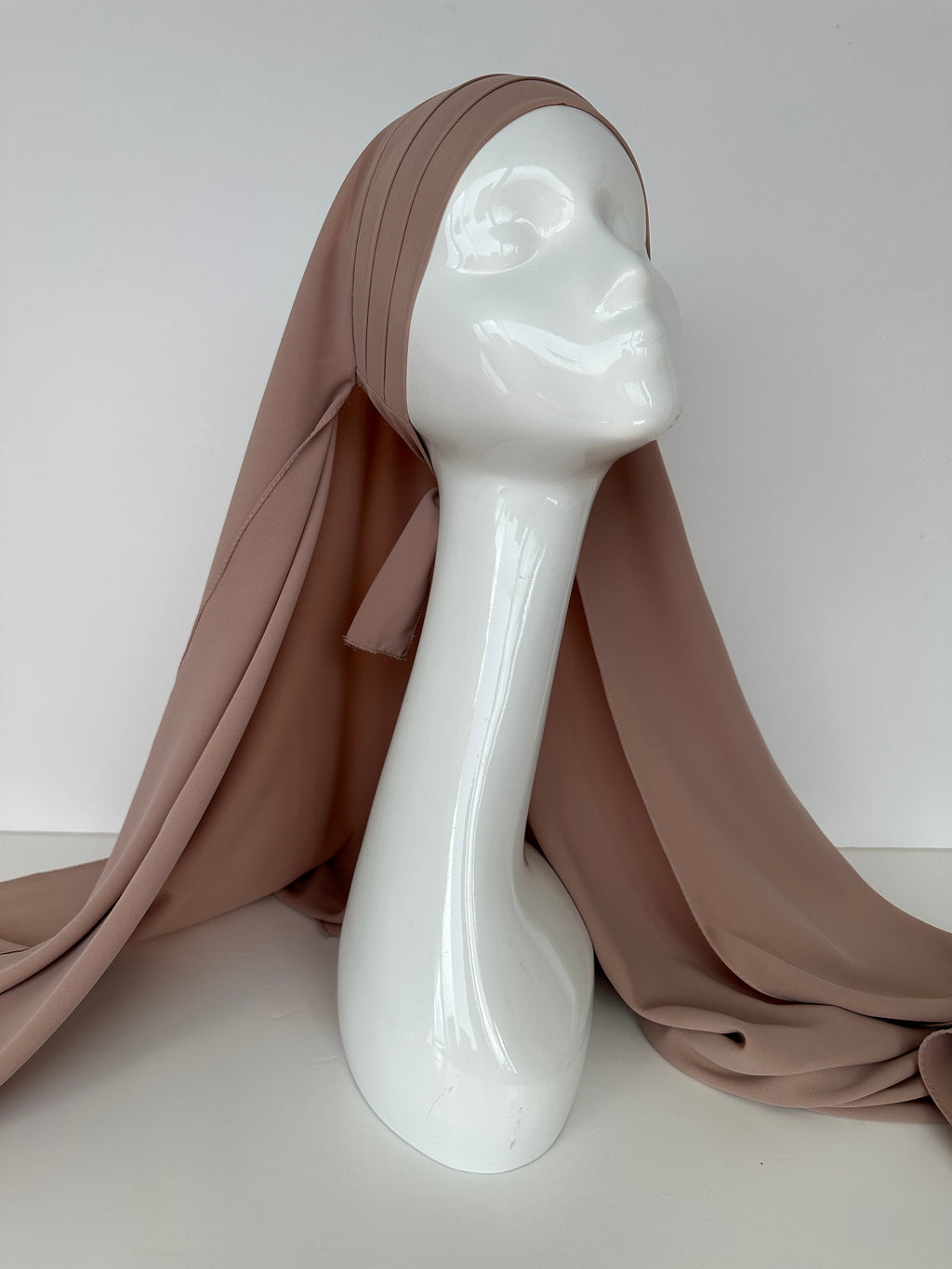 HIJAB À NOUER SOIE DE MÈDINE