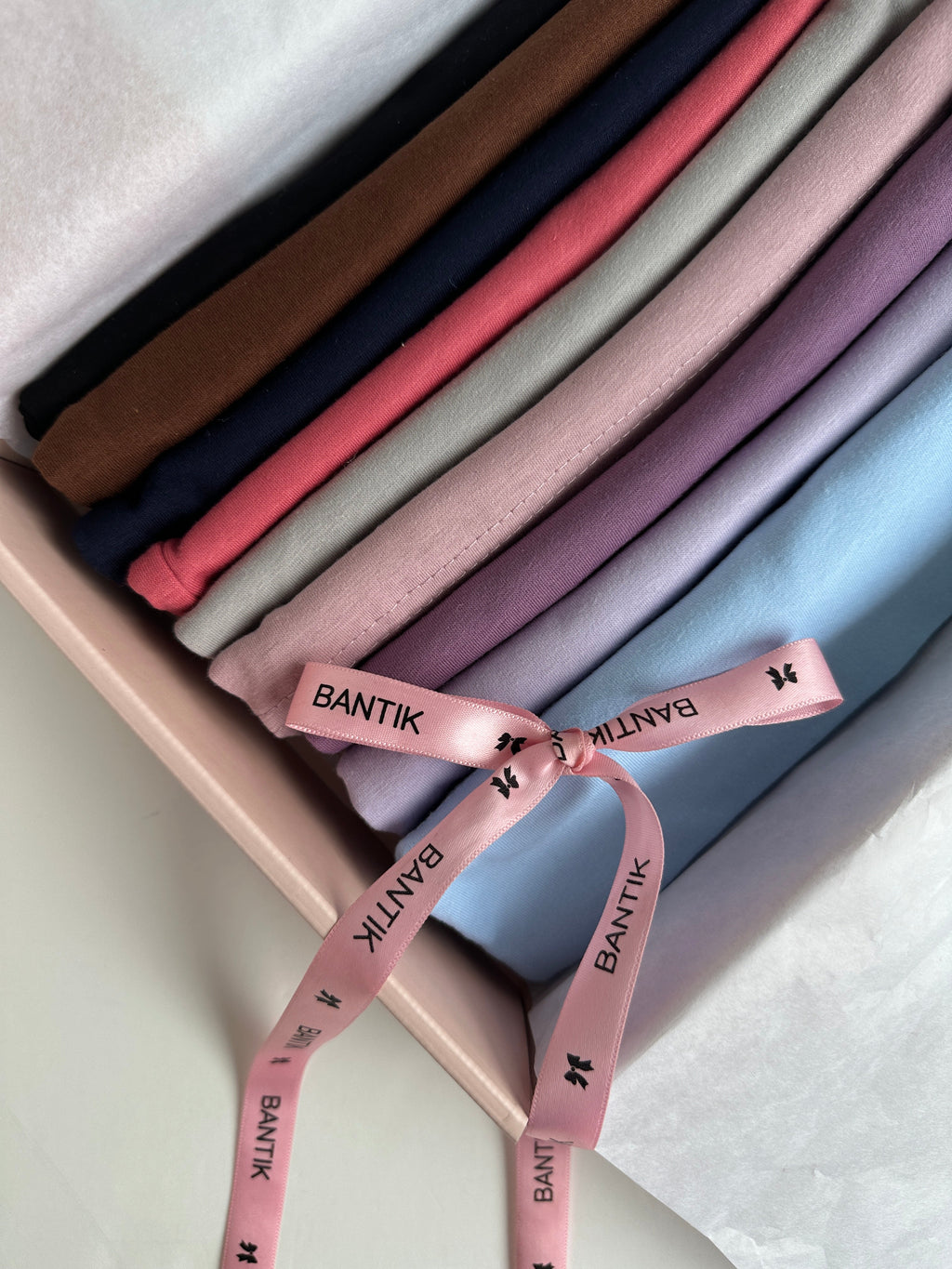 BOX HIJABS FERME