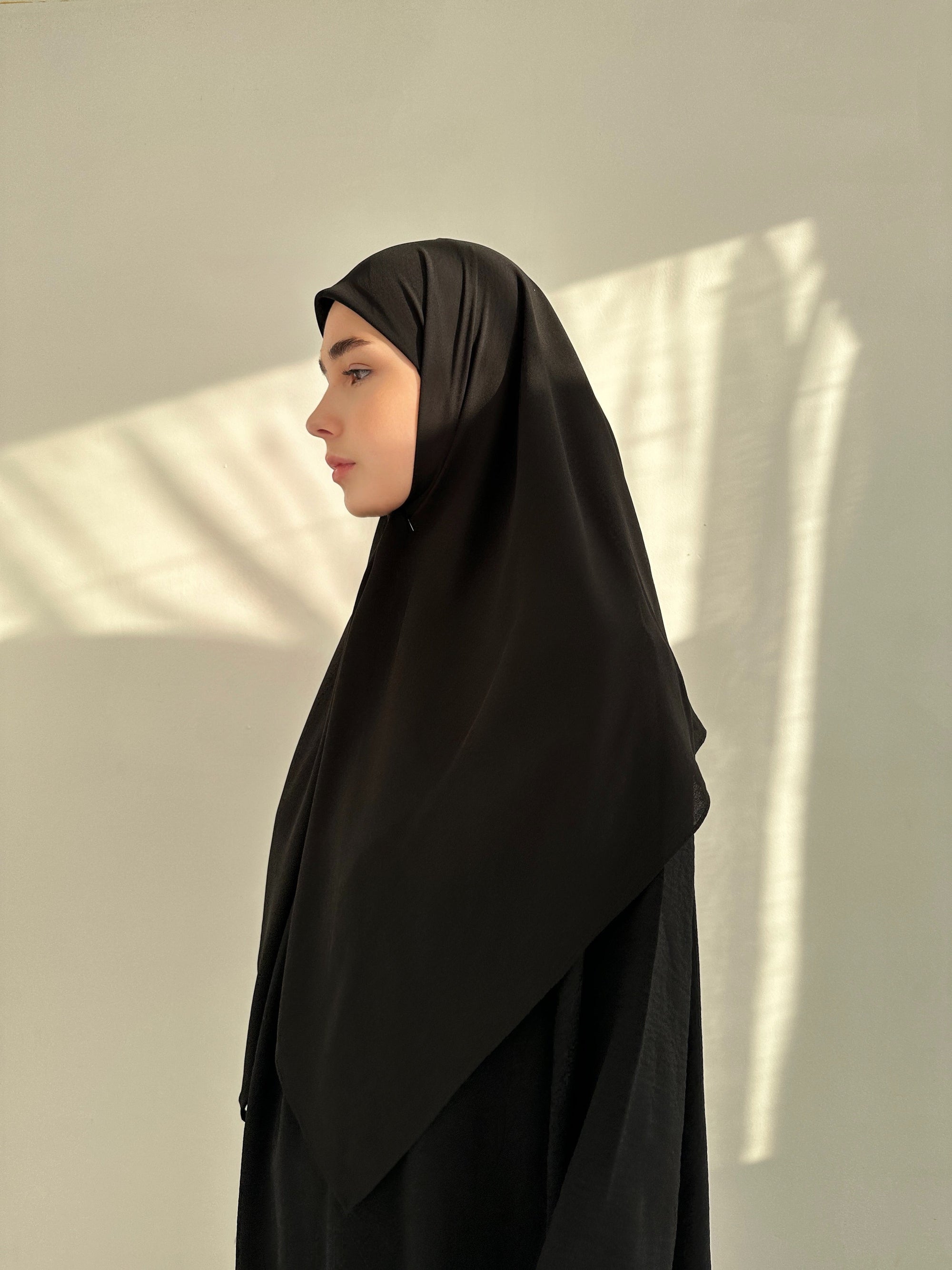 HIJAB CARRÉ EN MOUSSELINE NOIR