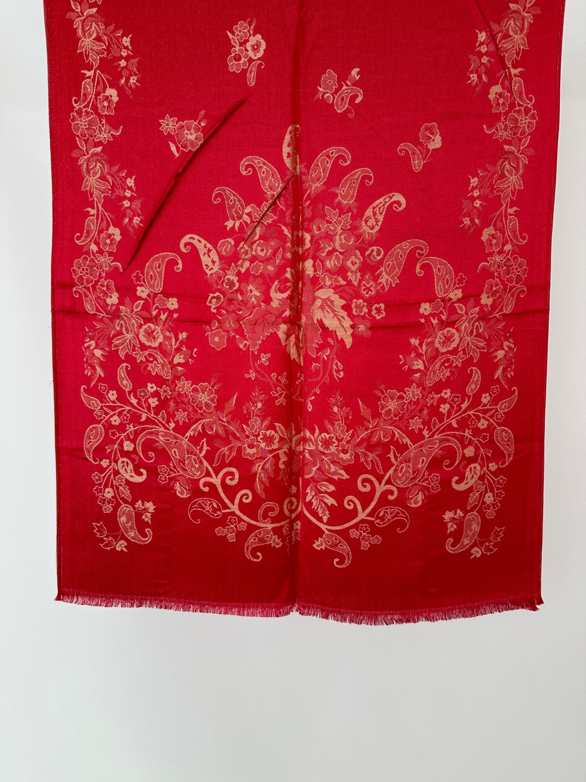 PASHMINA À MOTIFS SATINÉ