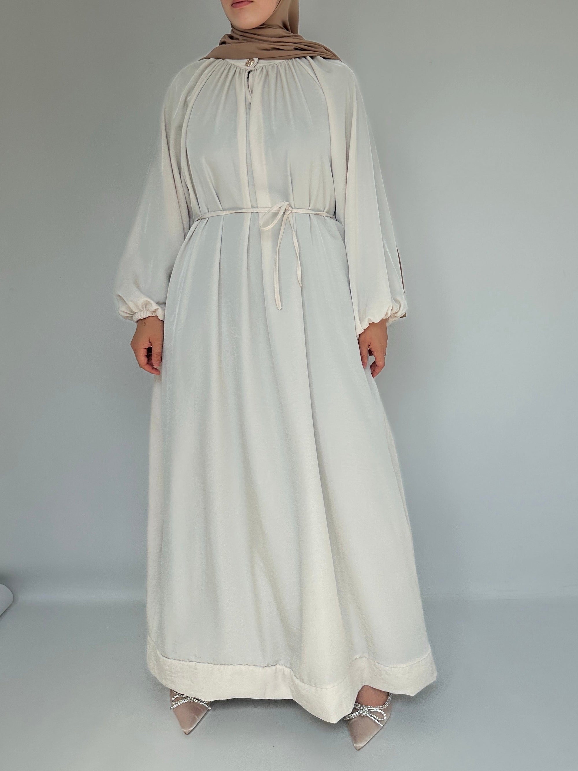 ABAYA HALA BEIGE