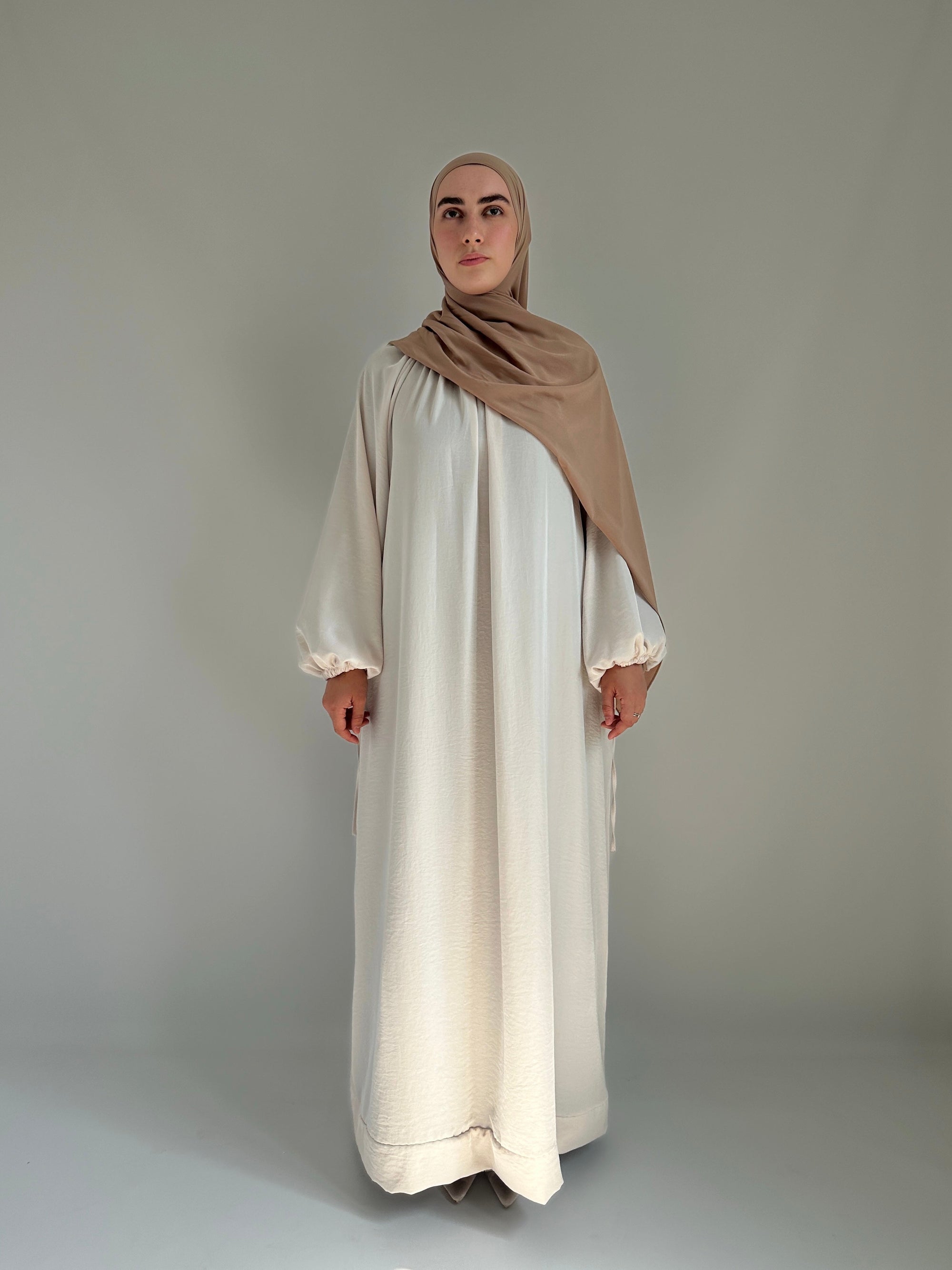 ABAYA HALA BEIGE