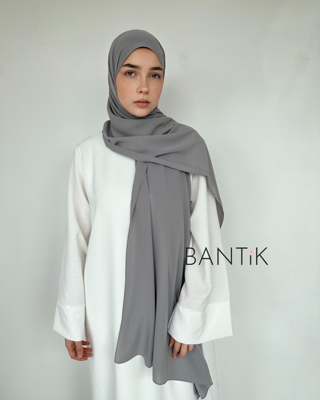 HIJAB SOIE DE MÈDINE GRIS