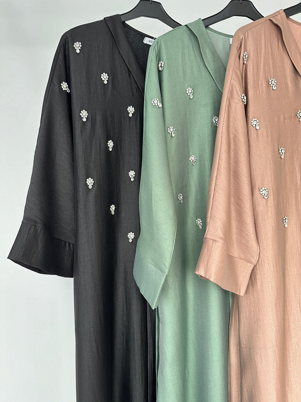 ABAYA LONGUE STRASS