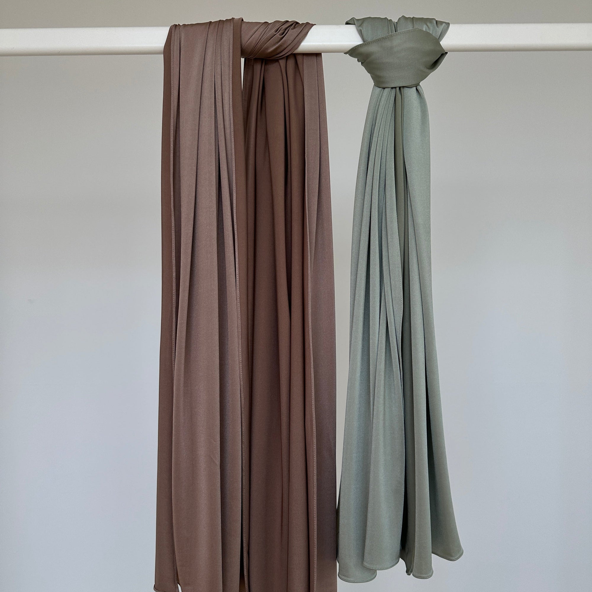 HIJAB JERSEY PREMIUM SATINE