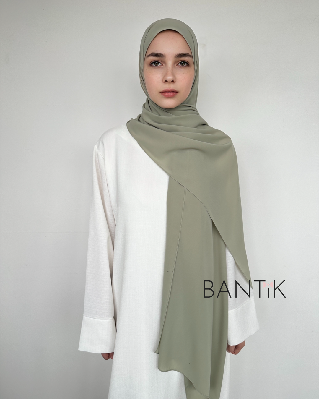 HIJAB SOIE DE MÈDINE VERT DE GRIS