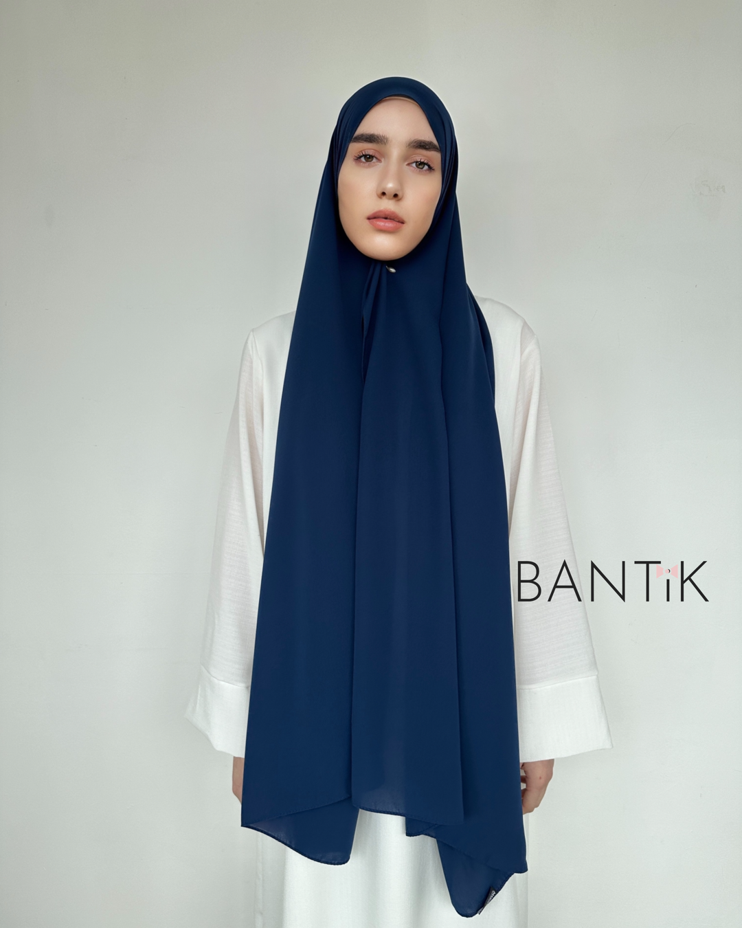 HIJAB SOIE DE MÈDINE BLEU MARINE