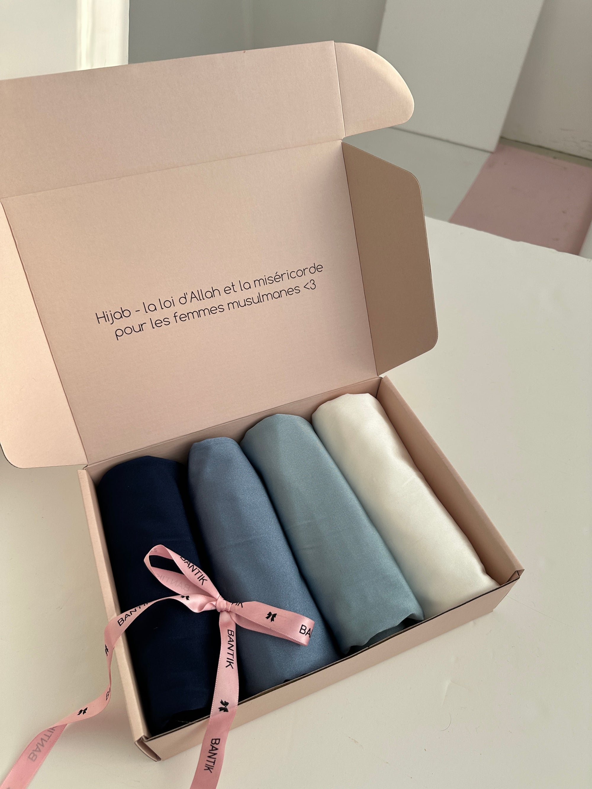 BOX DE 4 HIJABS JERSEY SATINE