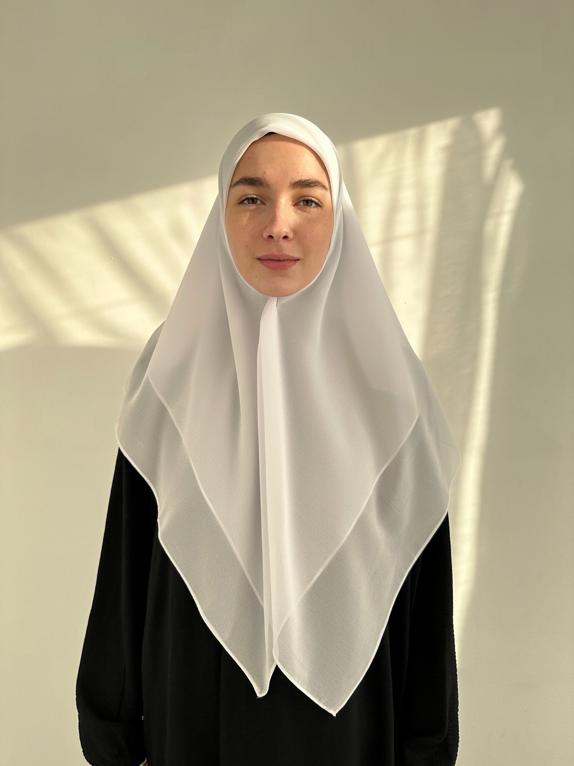 HIJAB CARRÉ EN MOUSSELINE BLANC