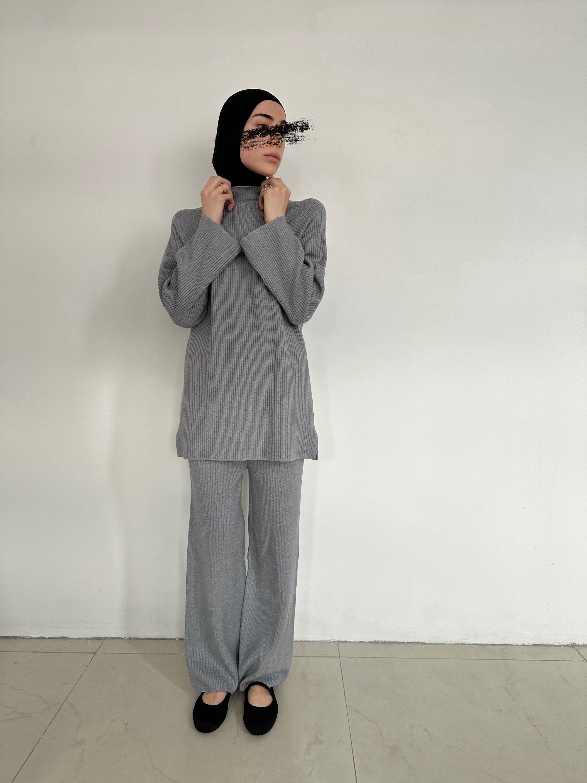 ENSEMBLE DEUX PIÈCES GRIS