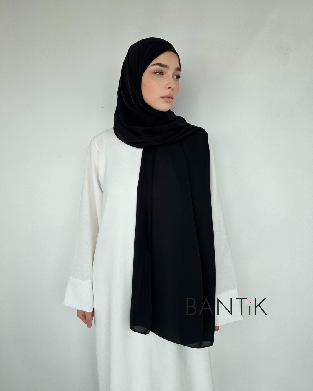 HIJAB SOIE DE MÈDINE NOIRE