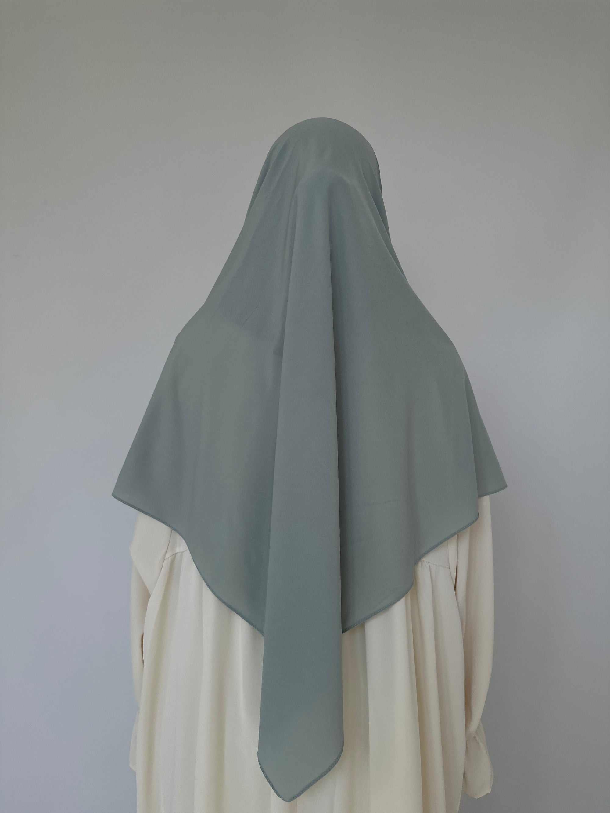 HIJAB CARRÉ JERSEY PLUME