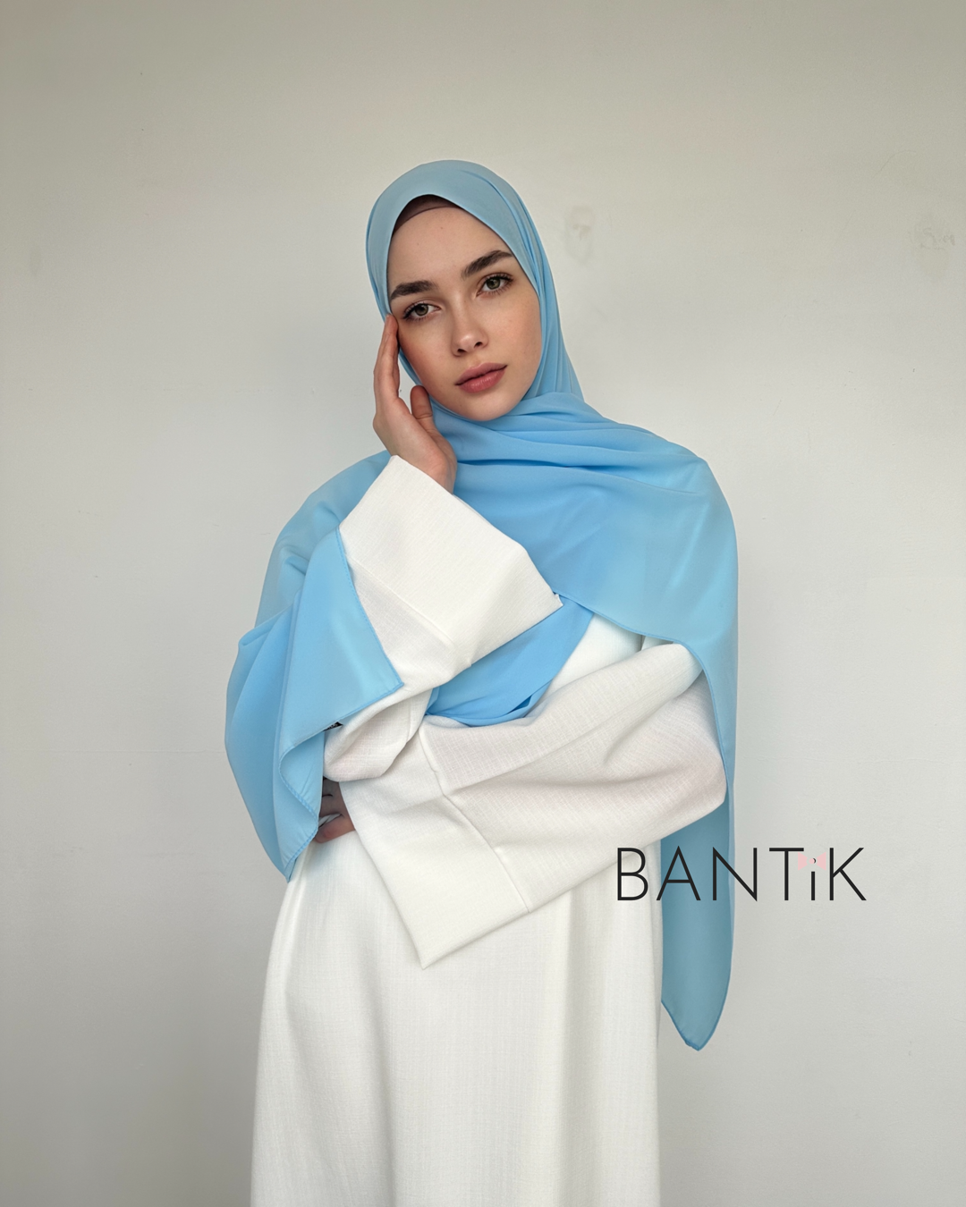 HIJAB SOIE DE MÈDINE BLEU