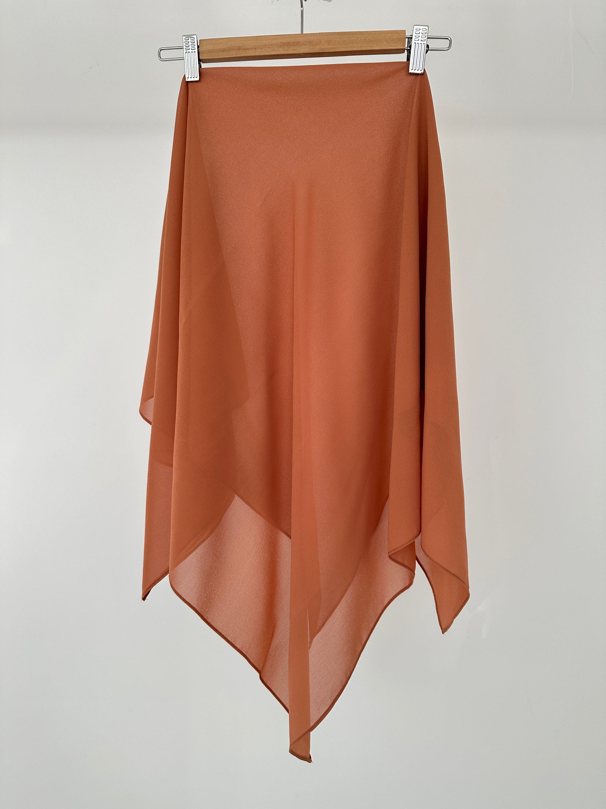 HIJAB CARRÉ EN MOUSSELINE CARAMEL